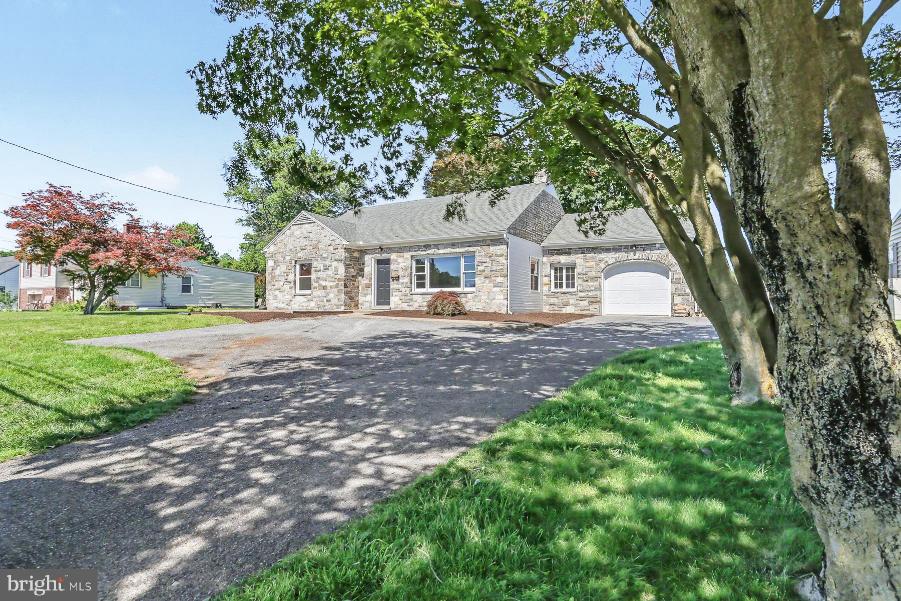 215 MILLERSVILLE ROAD