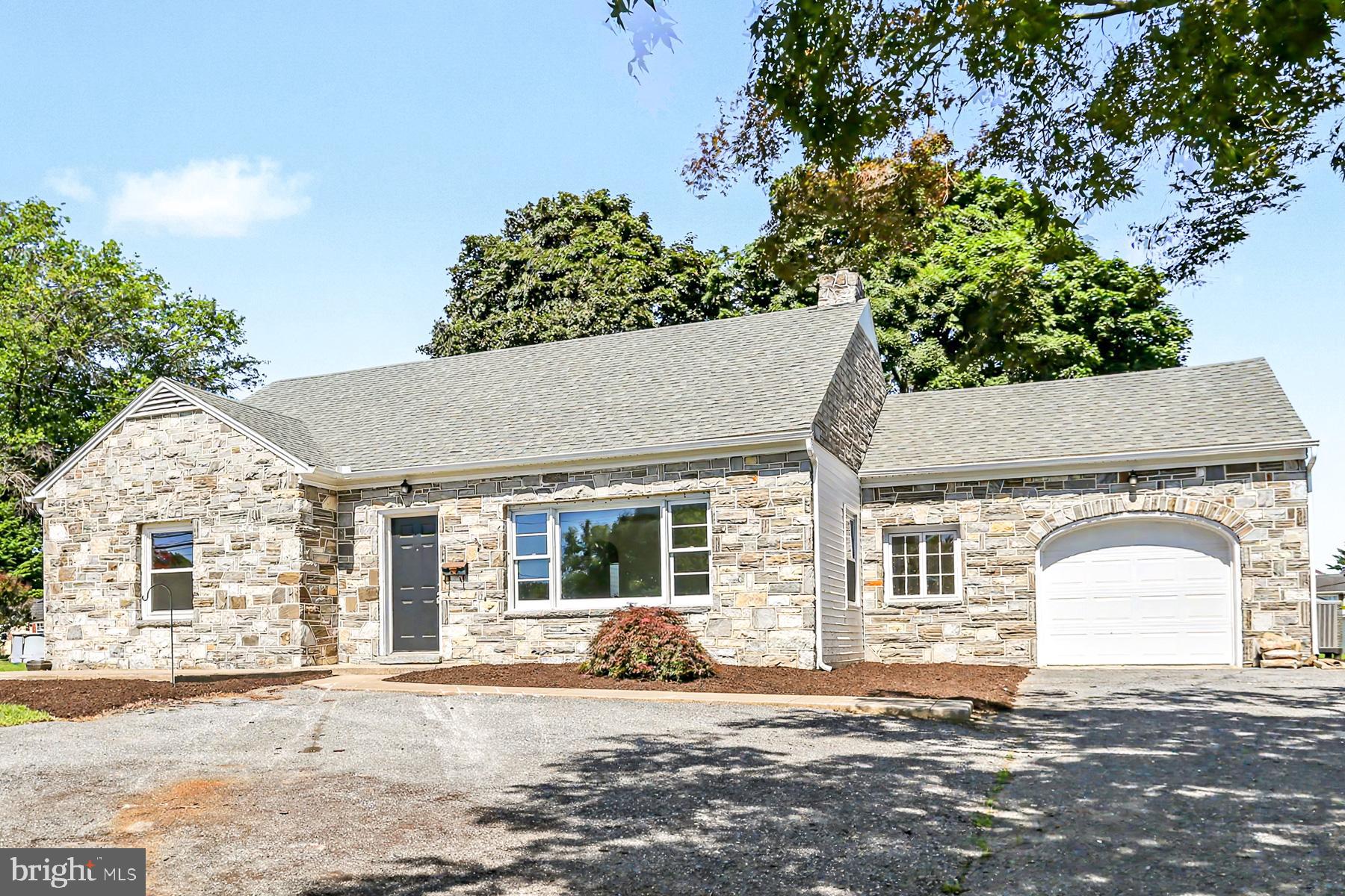 215 MILLERSVILLE ROAD