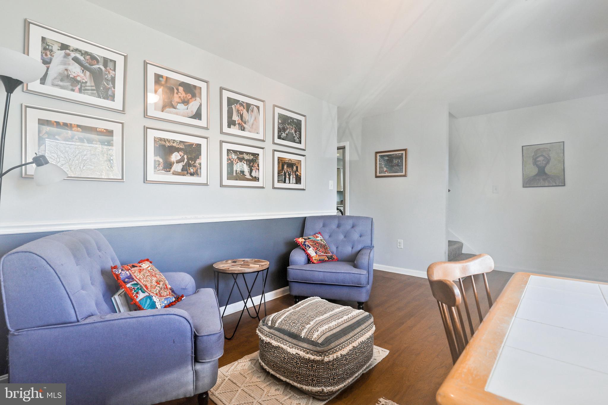 WOODLAND BEACH - Residential