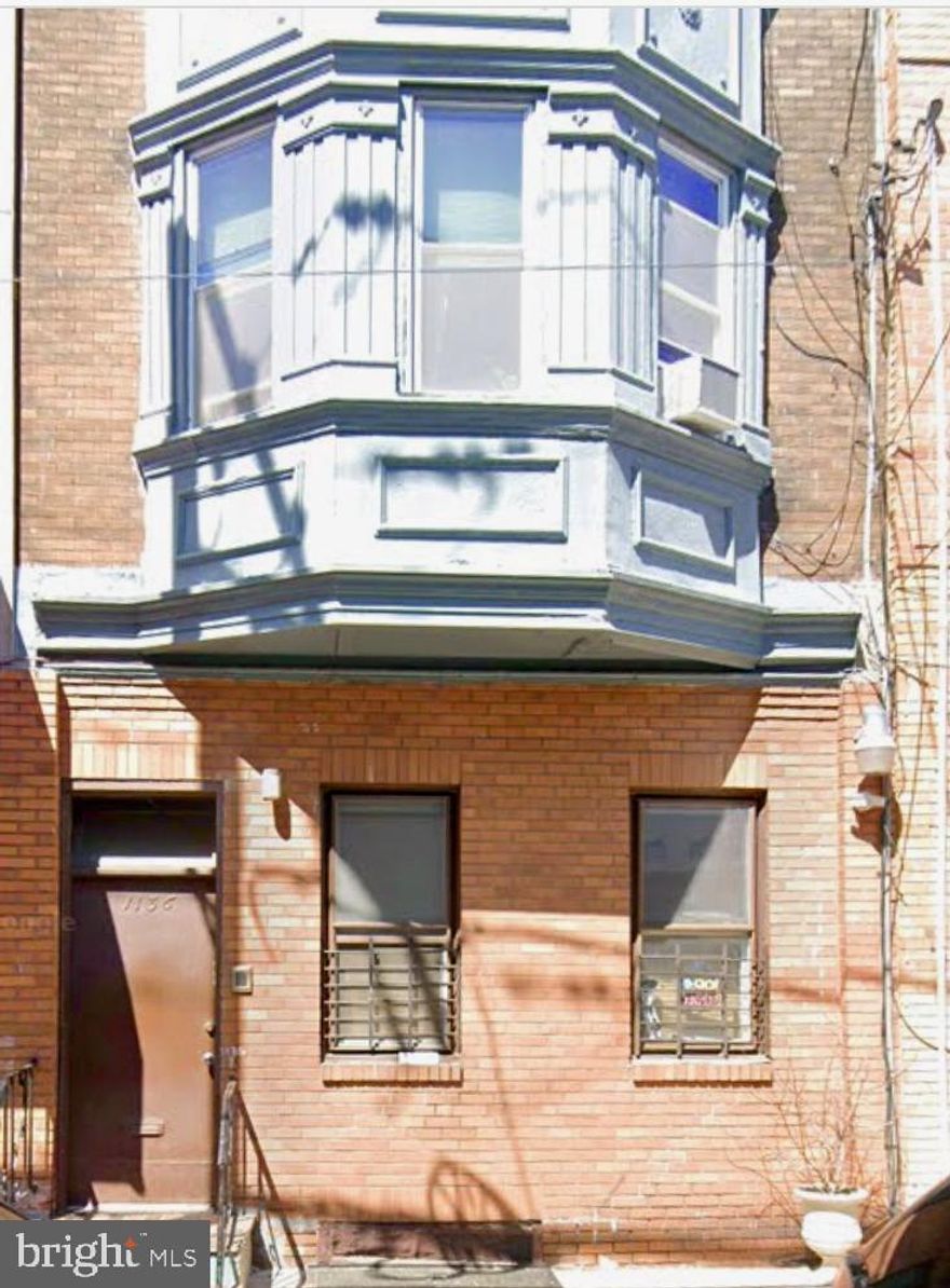 Welcome to 1136 S 13TH ST—a multi-family townhouse full of character and steps from all the city buzz! in the East Passyunk Ave area and close to the Avenue of the arts,this triplex is surrounded by top dining, theaters, and shopping. Live in one, rent the others, or add to your portfolio!