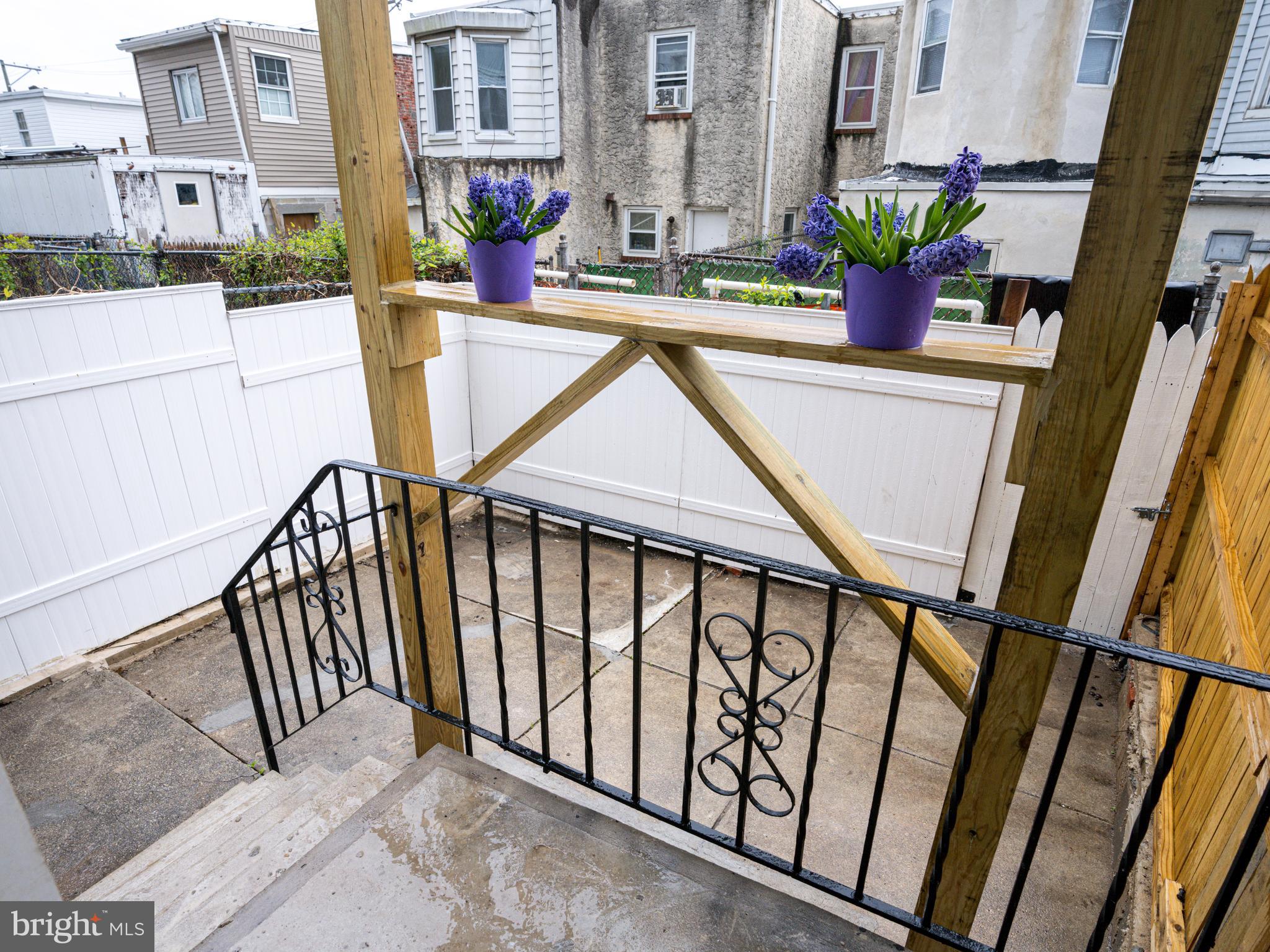 PORT RICHMOND - Residential