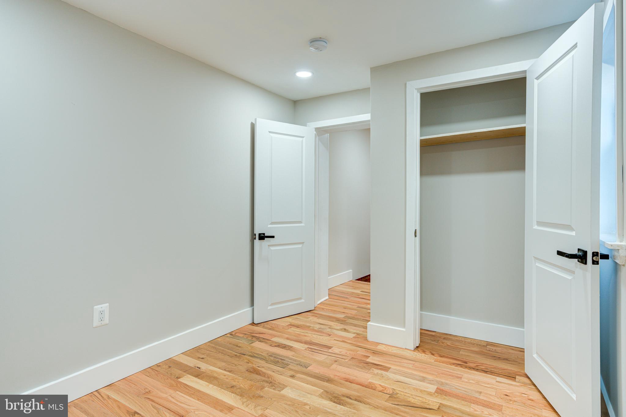 PORT RICHMOND - Residential