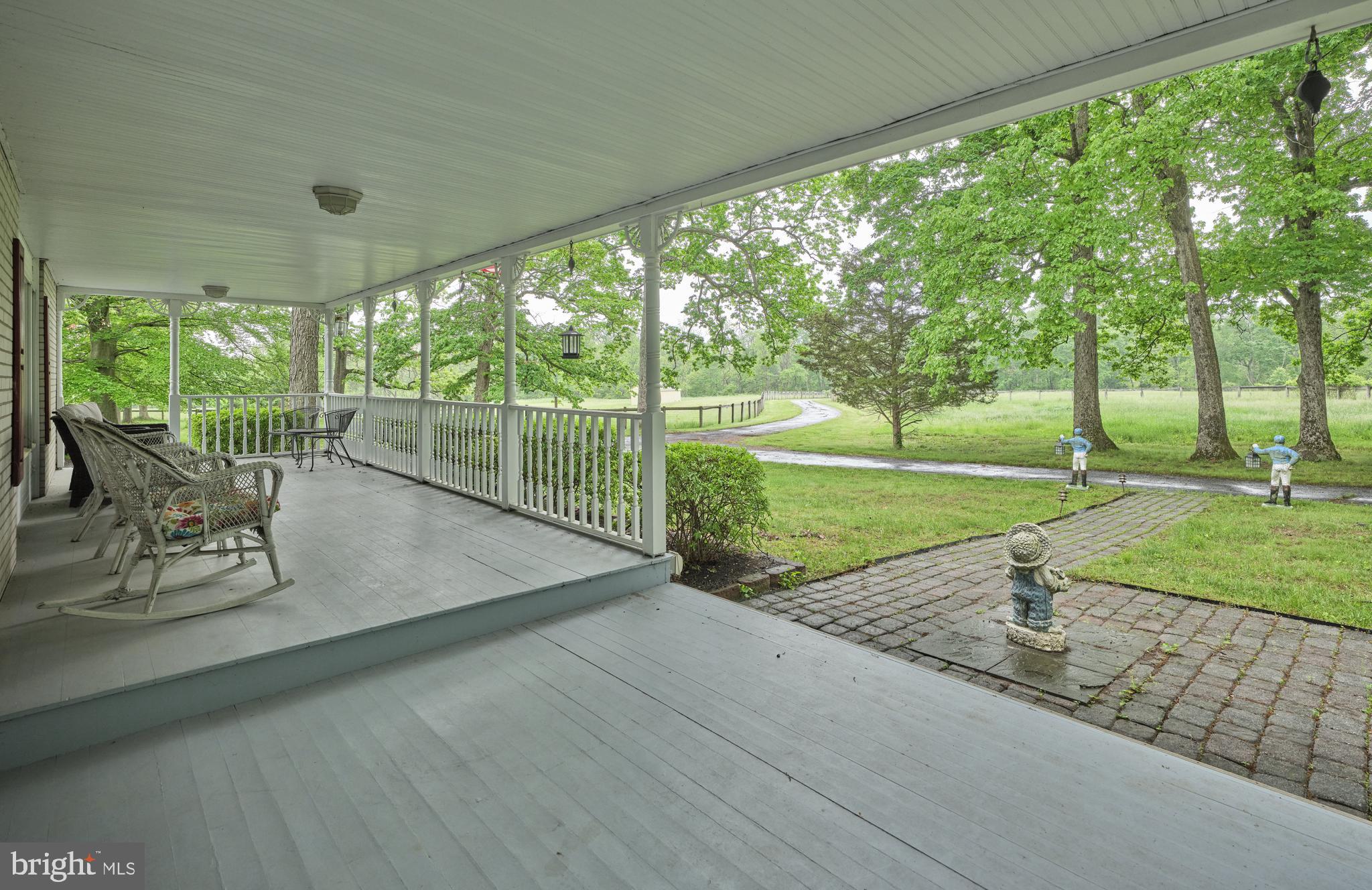 1581 HOLICONG ROAD