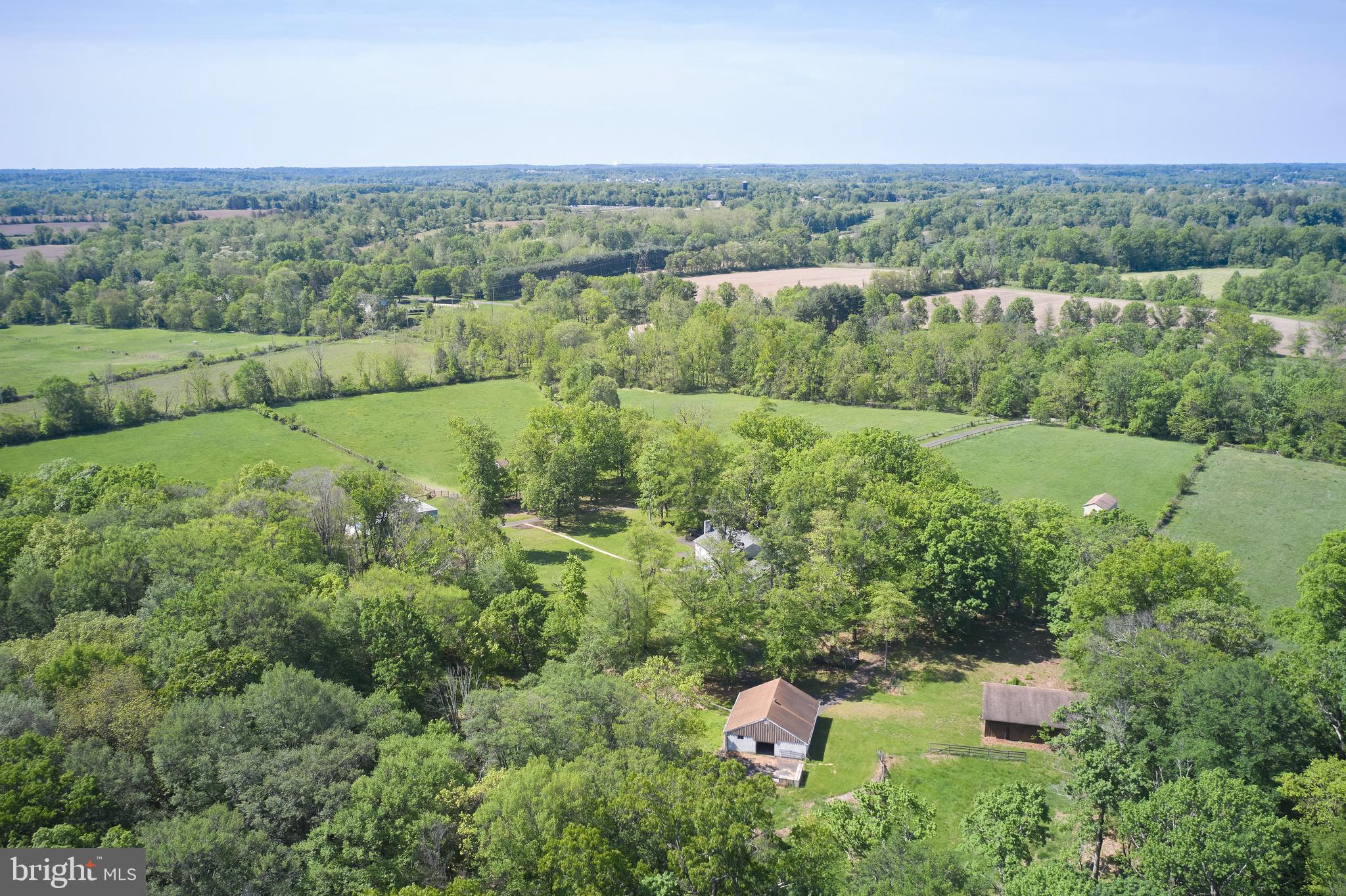 1581 HOLICONG ROAD