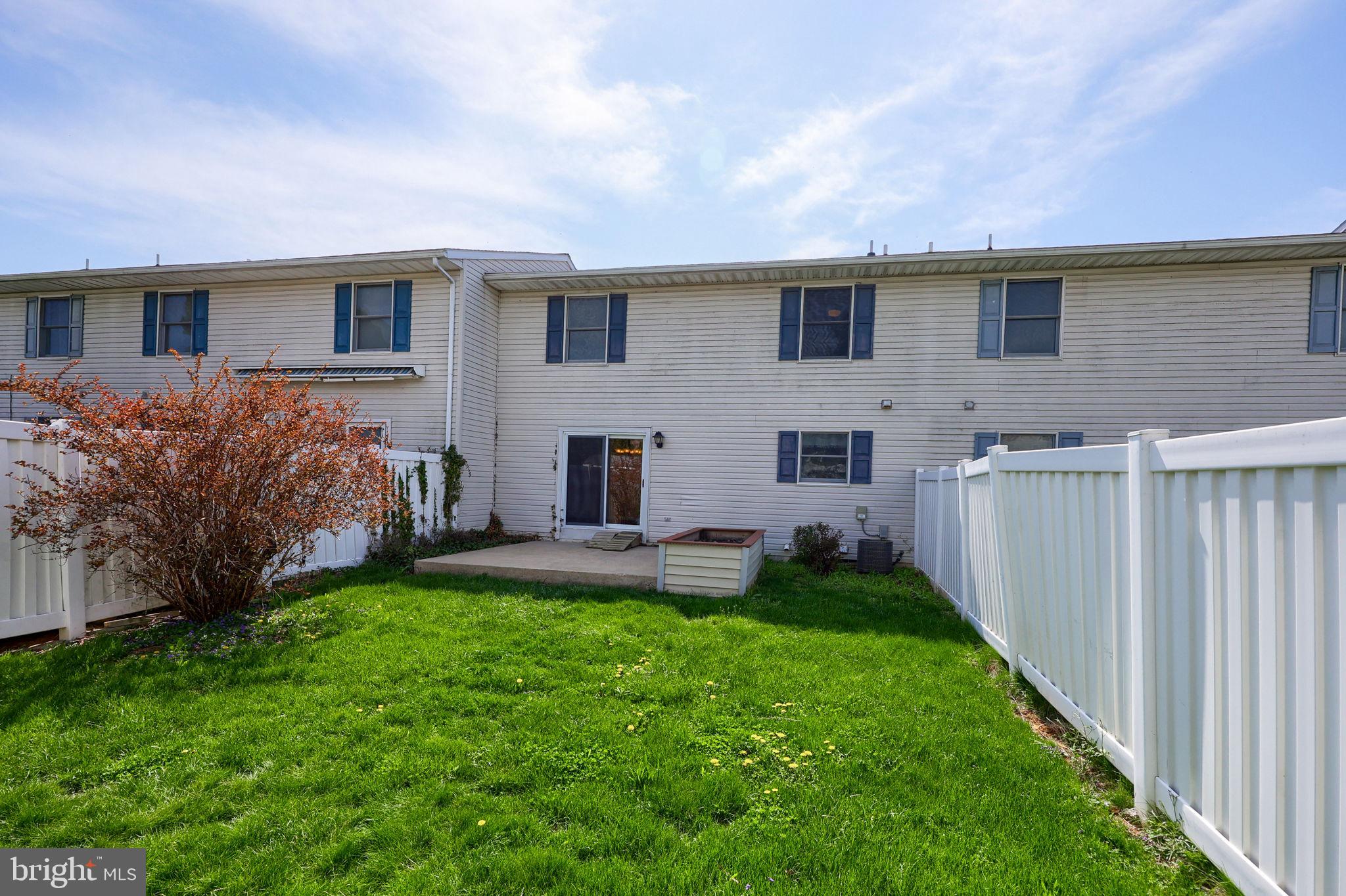 HICKORY HILLS - Residential