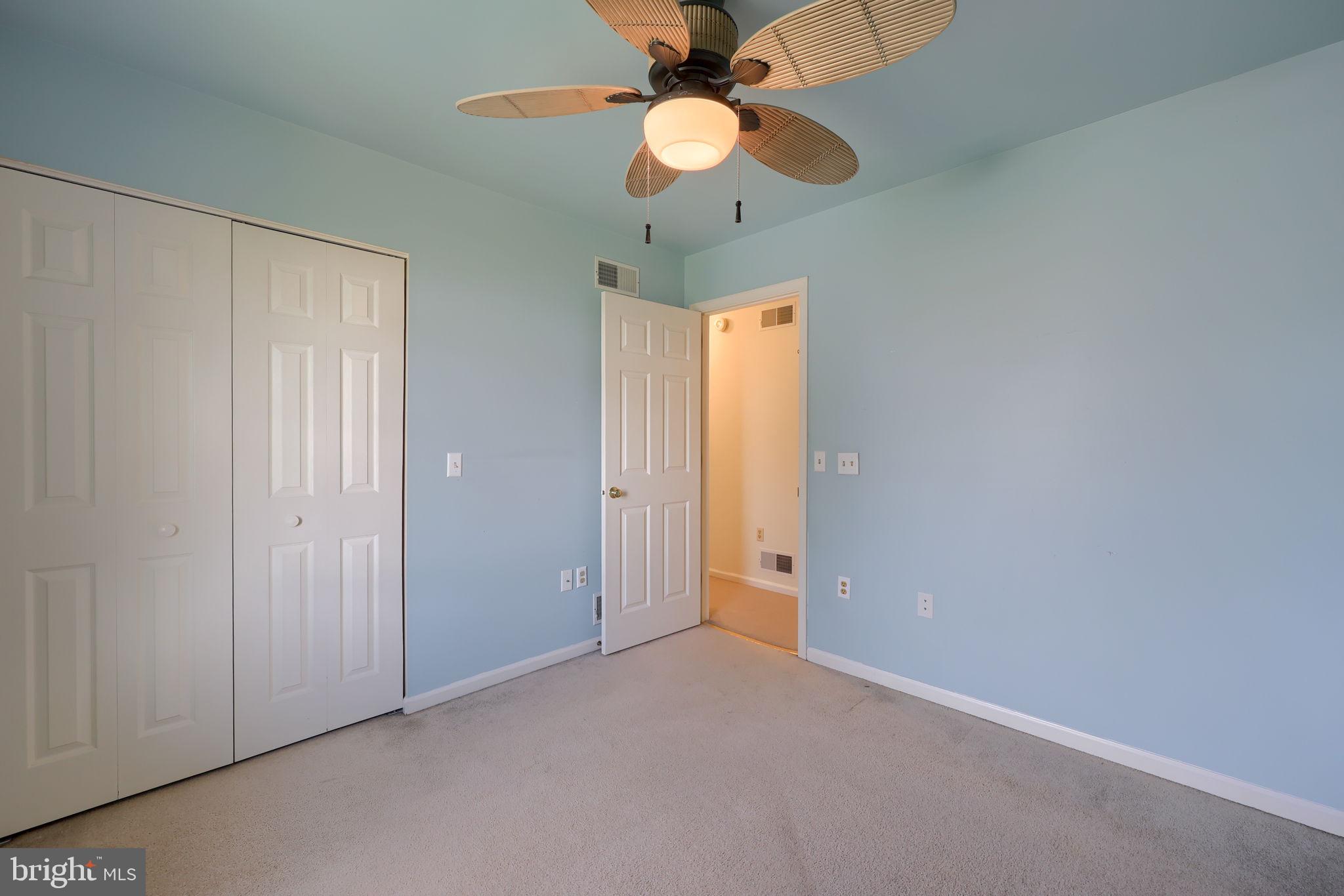 HICKORY HILLS - Residential