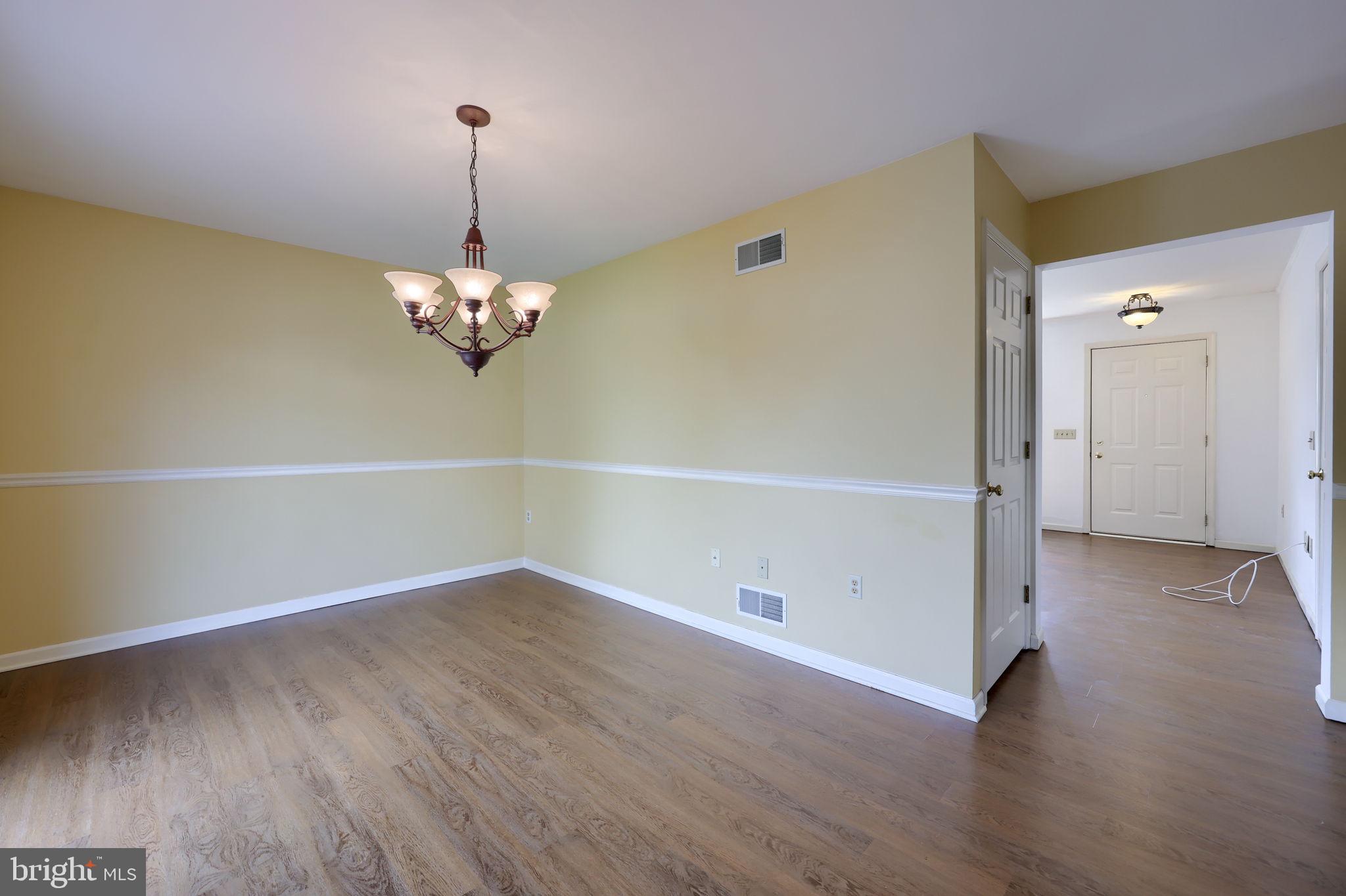 HICKORY HILLS - Residential