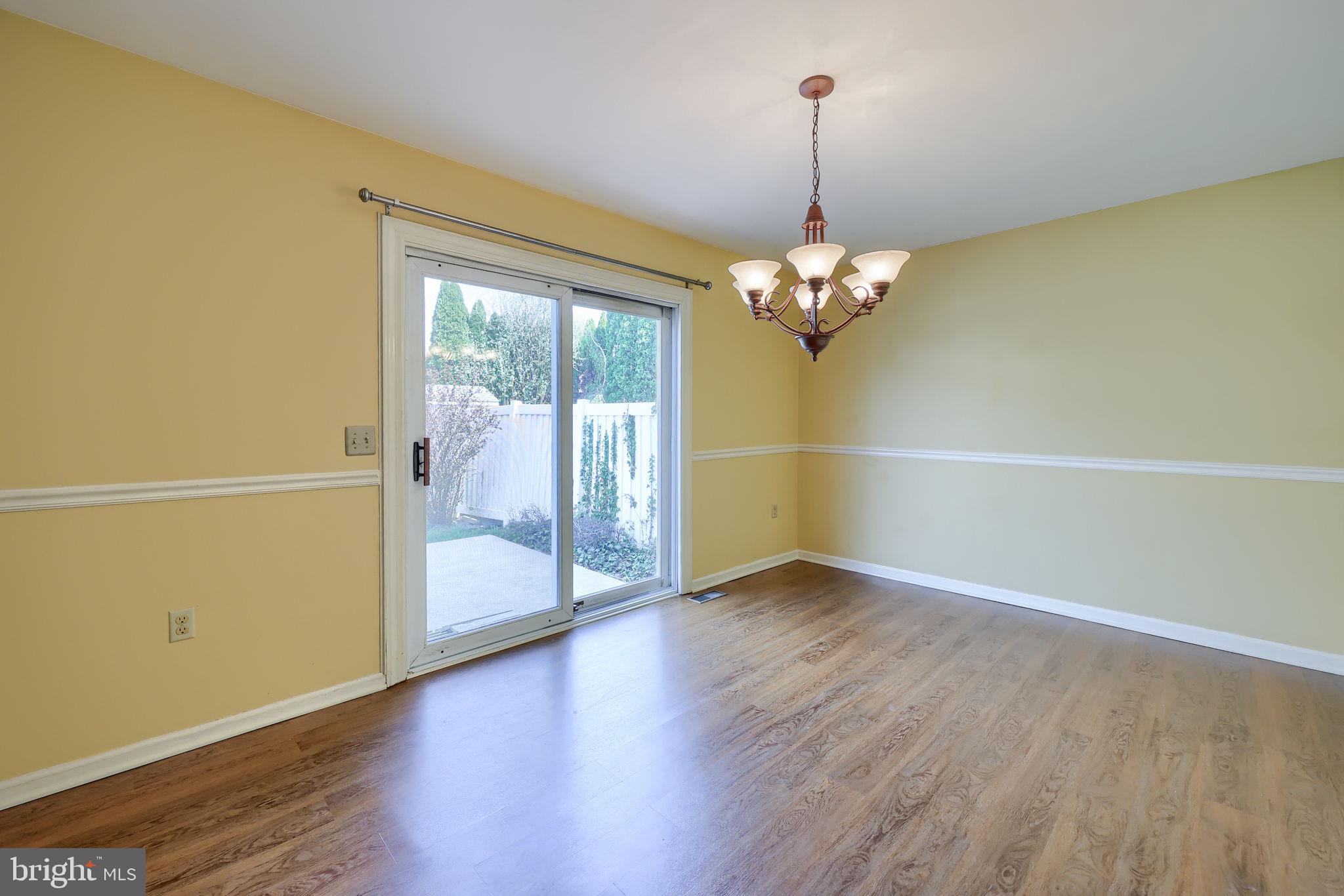 HICKORY HILLS - Residential