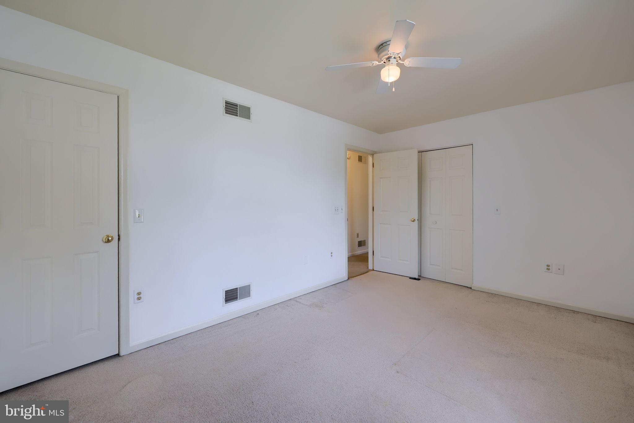 HICKORY HILLS - Residential