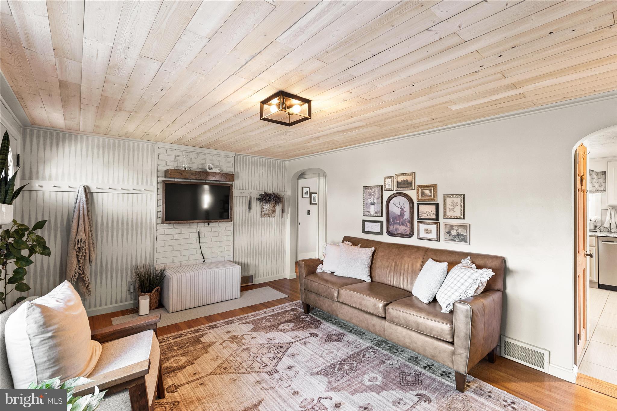 NEW OXFORD BOROUGH - Residential