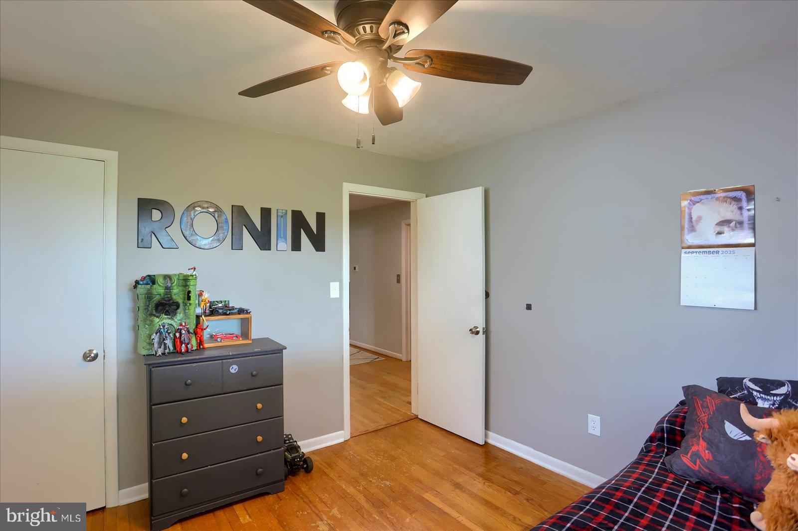 HOLLYWOOD HEIGHTS - Residential