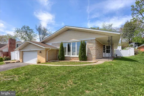 1534 Hollywood Parkway, York, PA MLS: PAYK2080826