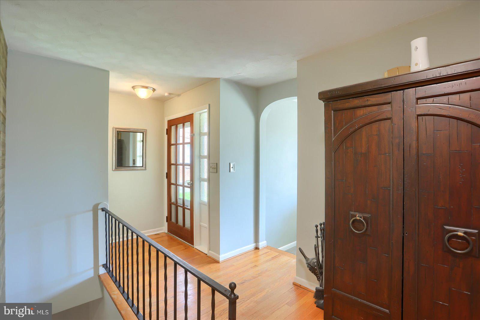 HOLLYWOOD HEIGHTS - Residential