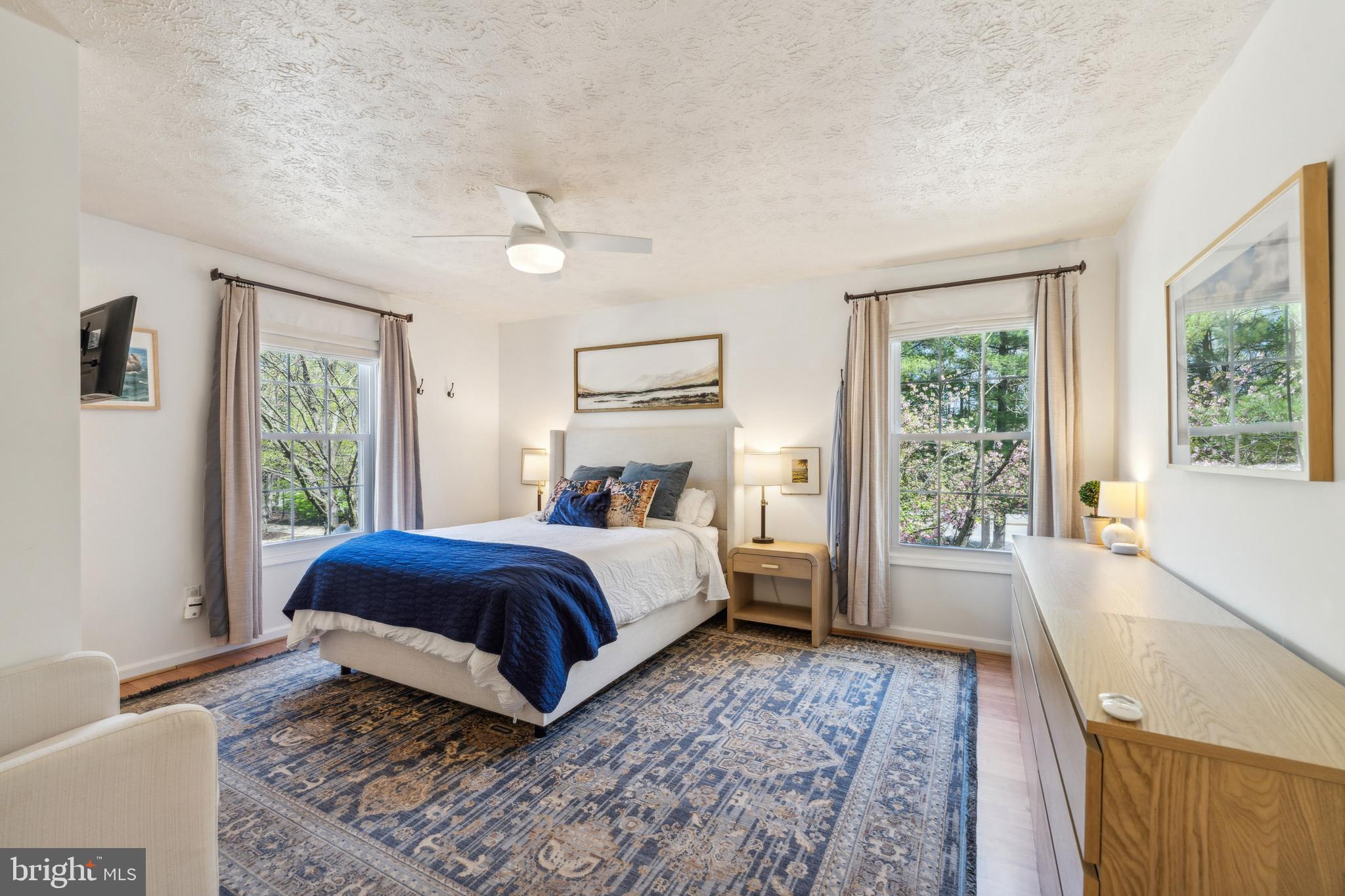 RUSSETT - Residential