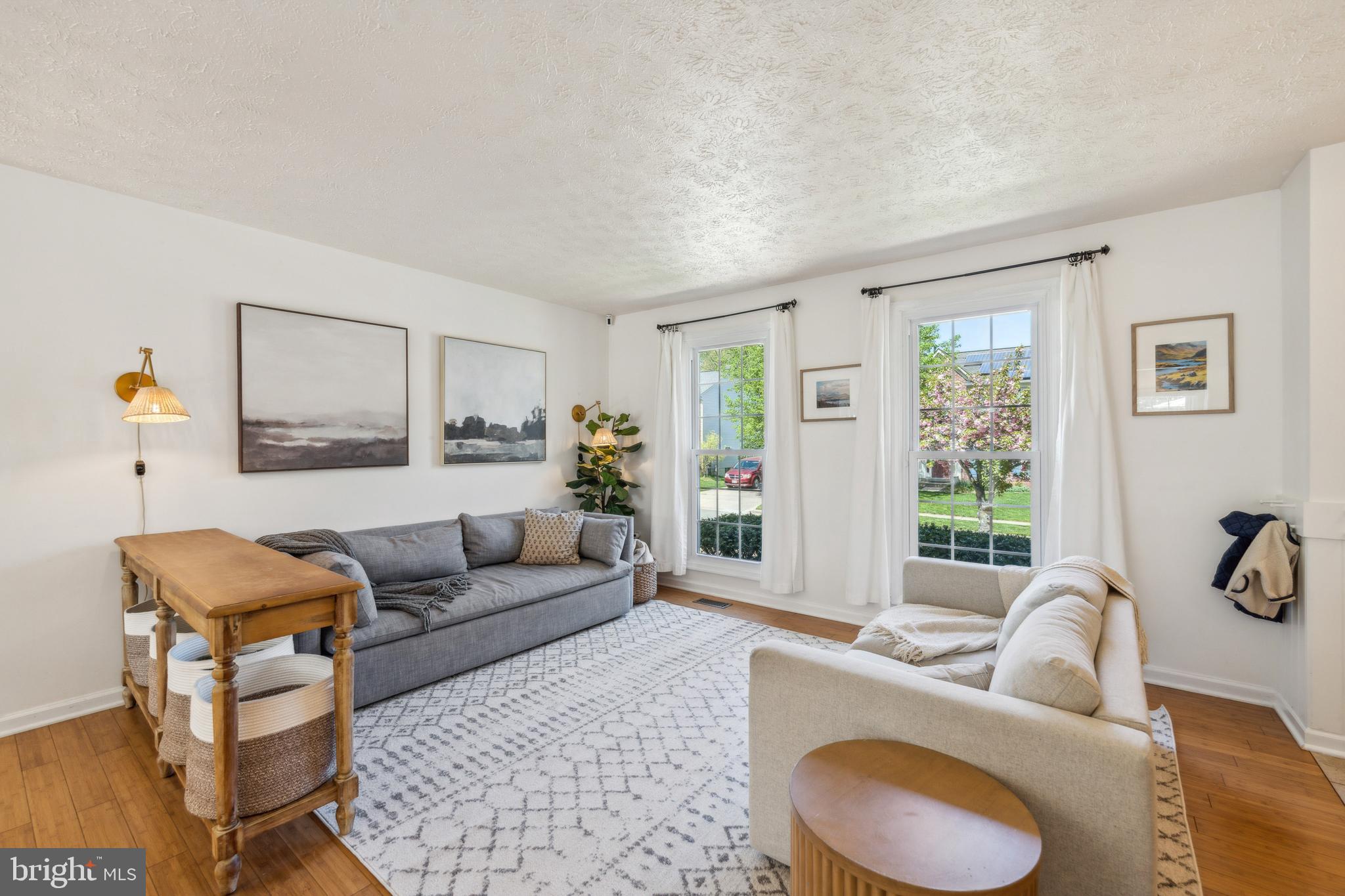 RUSSETT - Residential