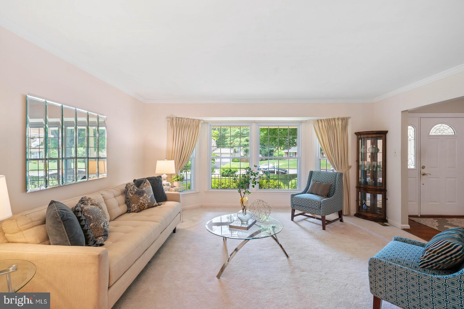 OAKTON GLEN - Residential