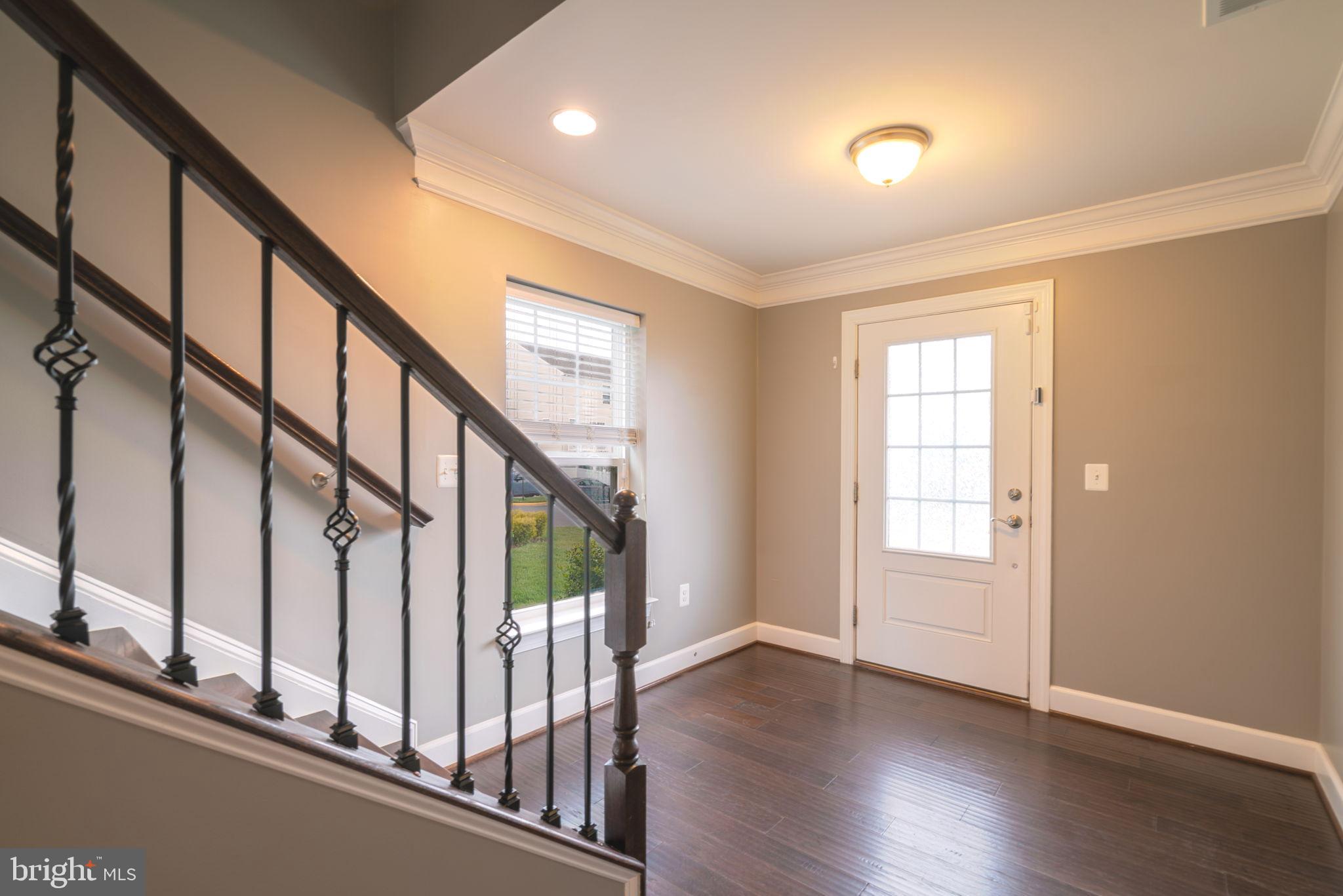 BRADLEY SQUARE - Residential