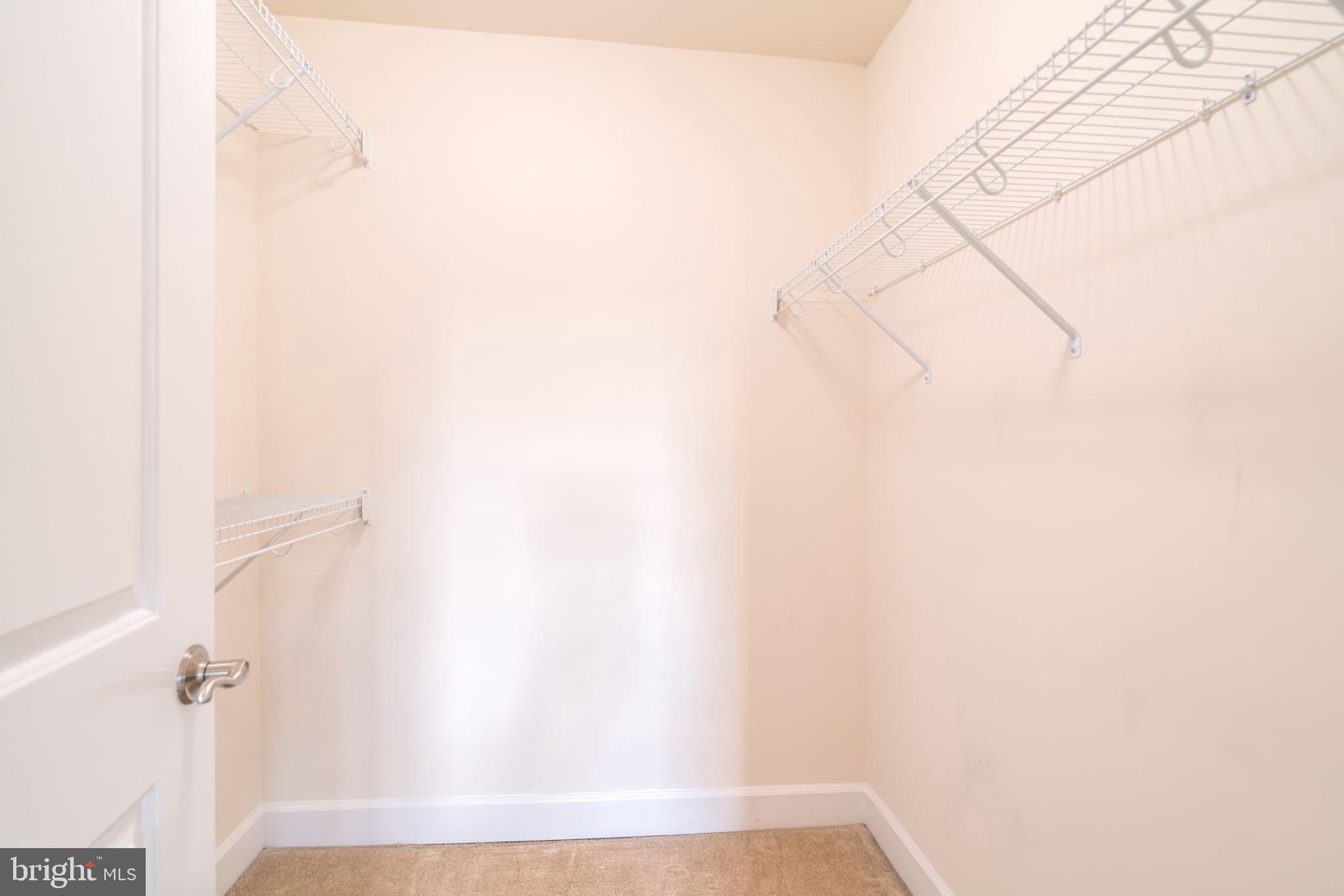 BRADLEY SQUARE - Residential