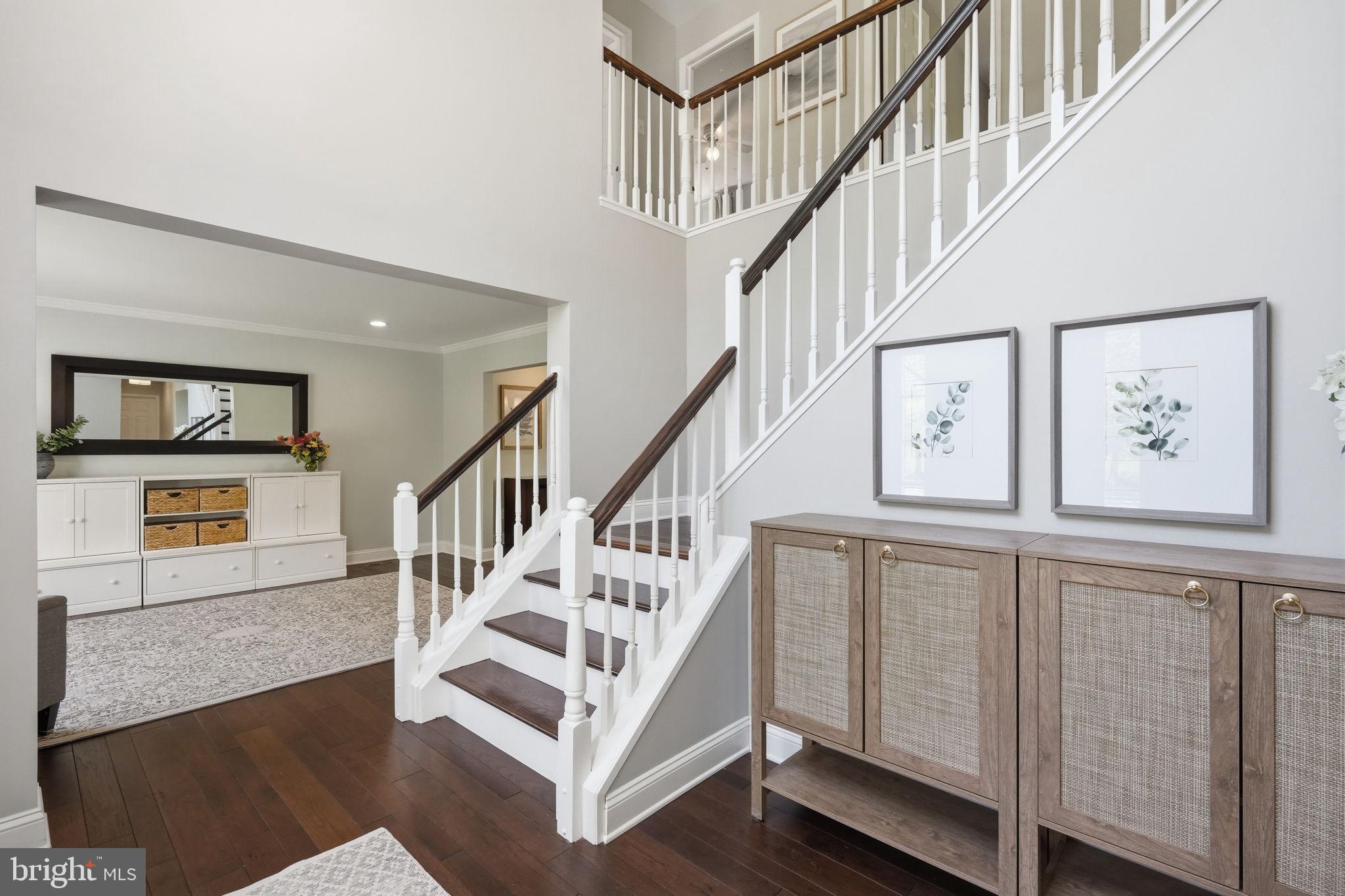 GARNET OAKS - Residential