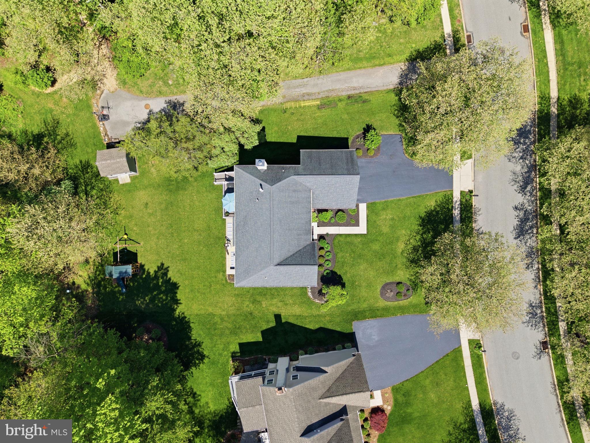 GARNET OAKS - Residential