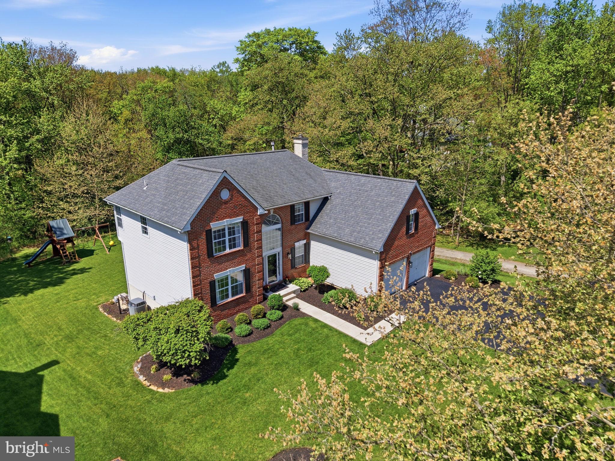 GARNET OAKS - Residential