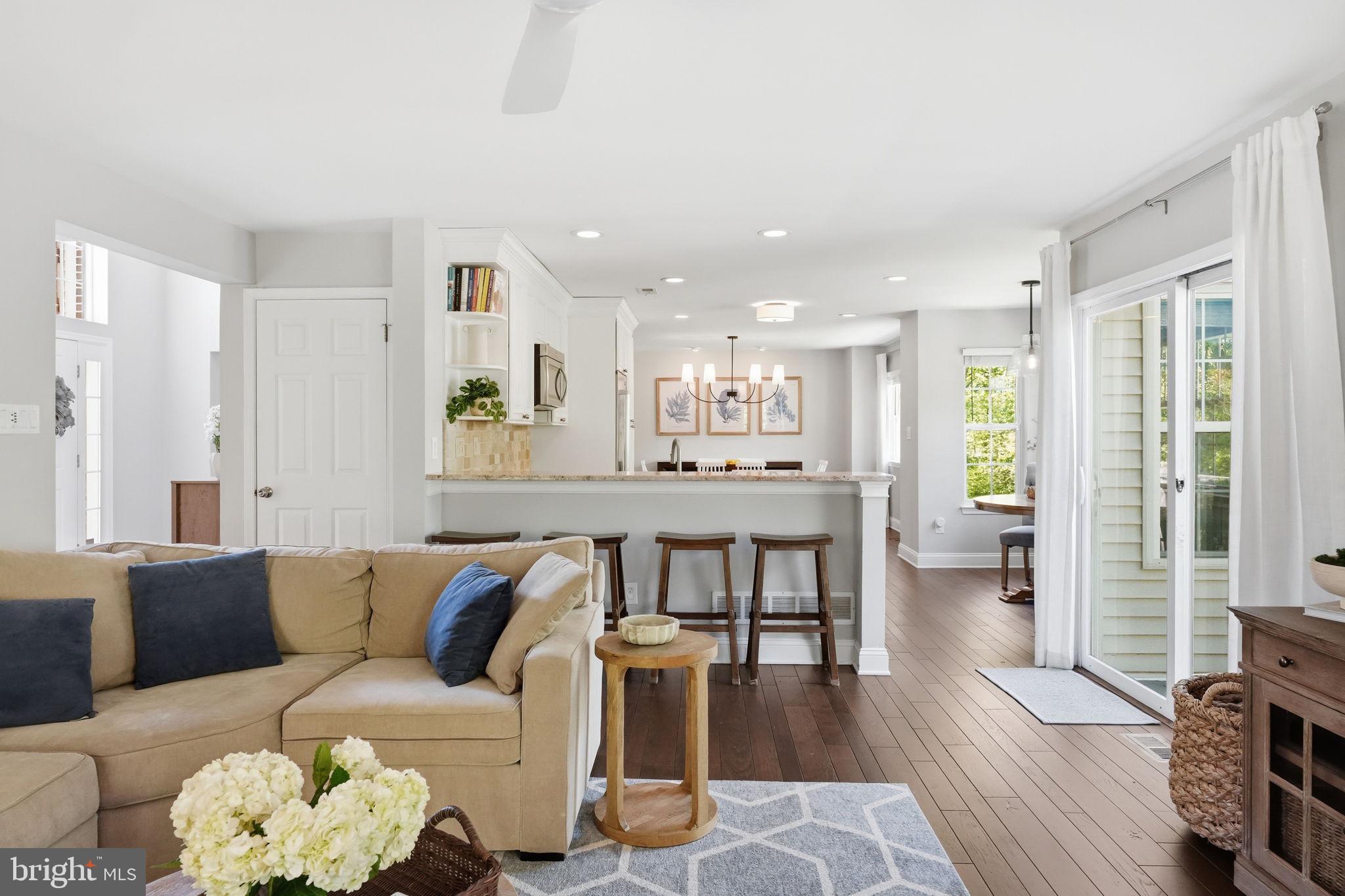 GARNET OAKS - Residential