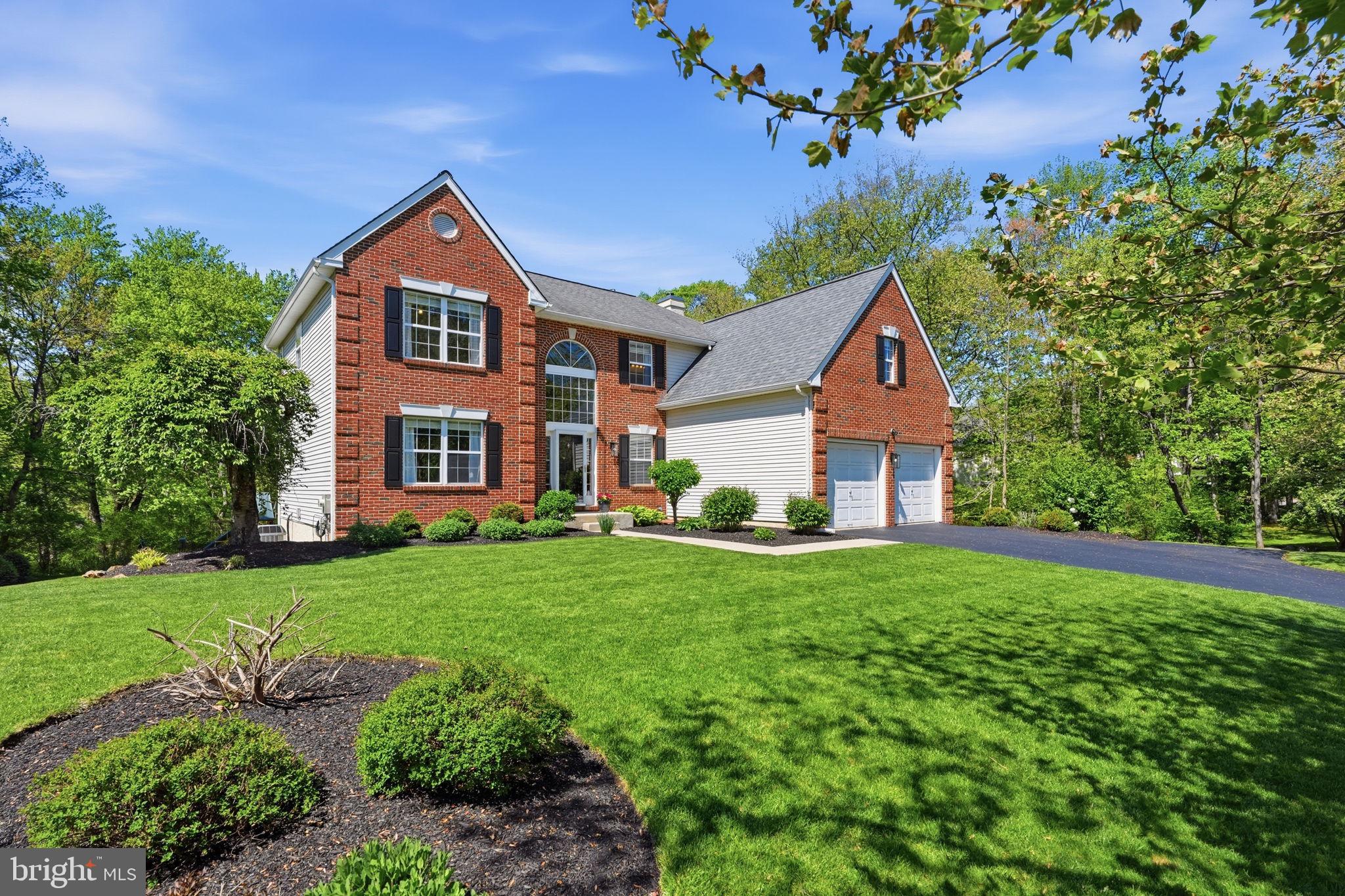 GARNET OAKS - Residential
