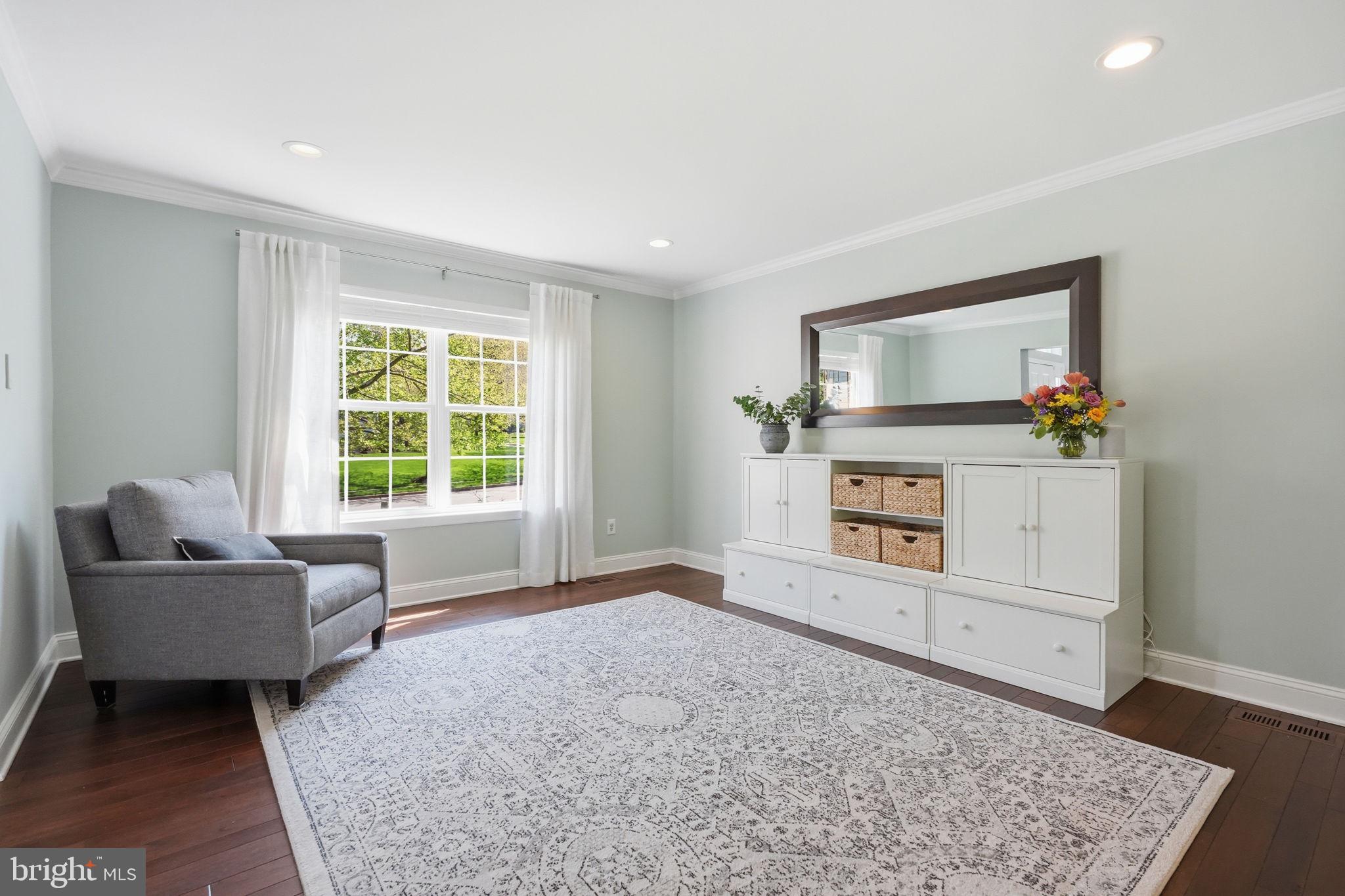 GARNET OAKS - Residential
