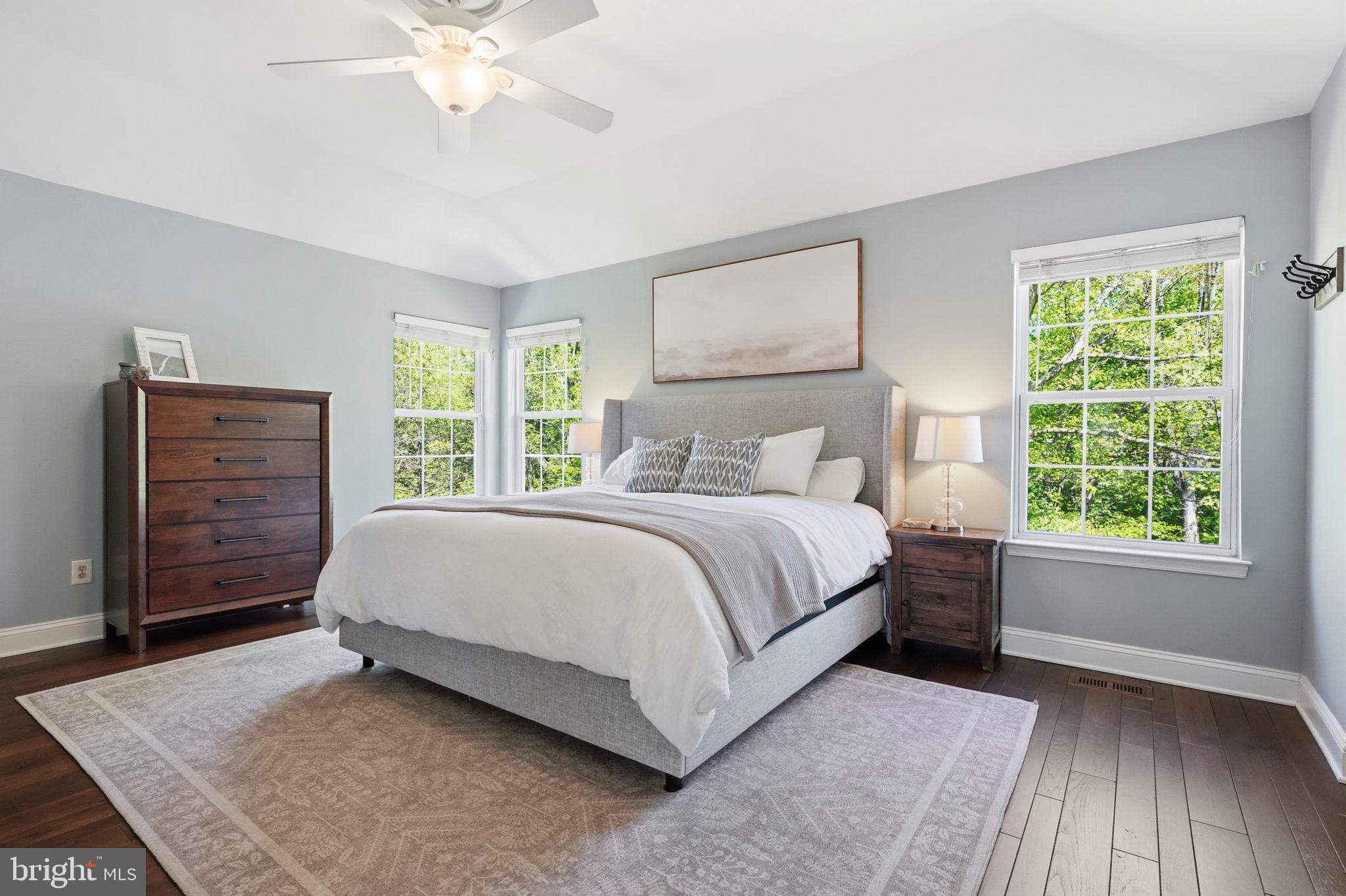 GARNET OAKS - Residential