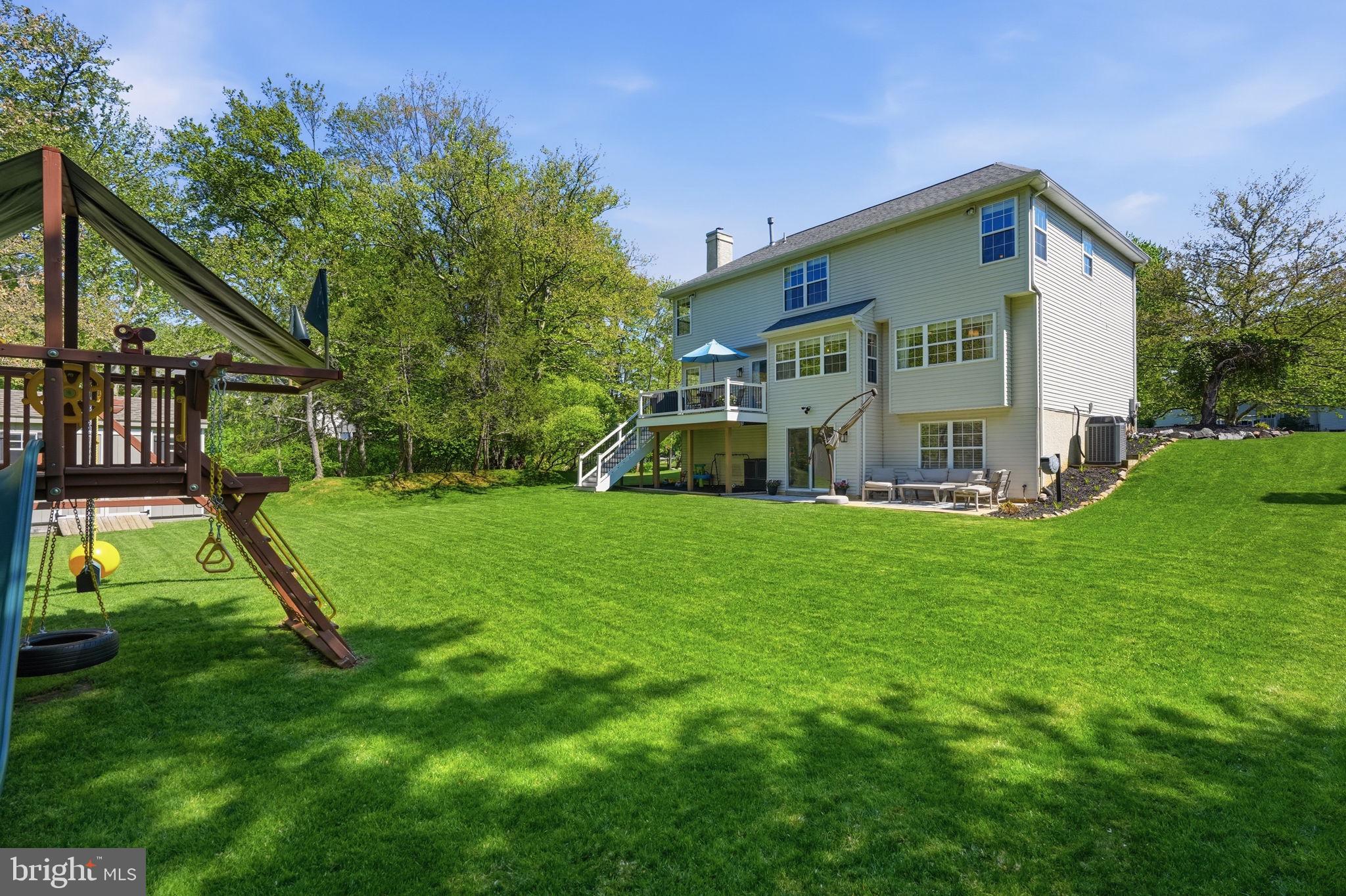 GARNET OAKS - Residential