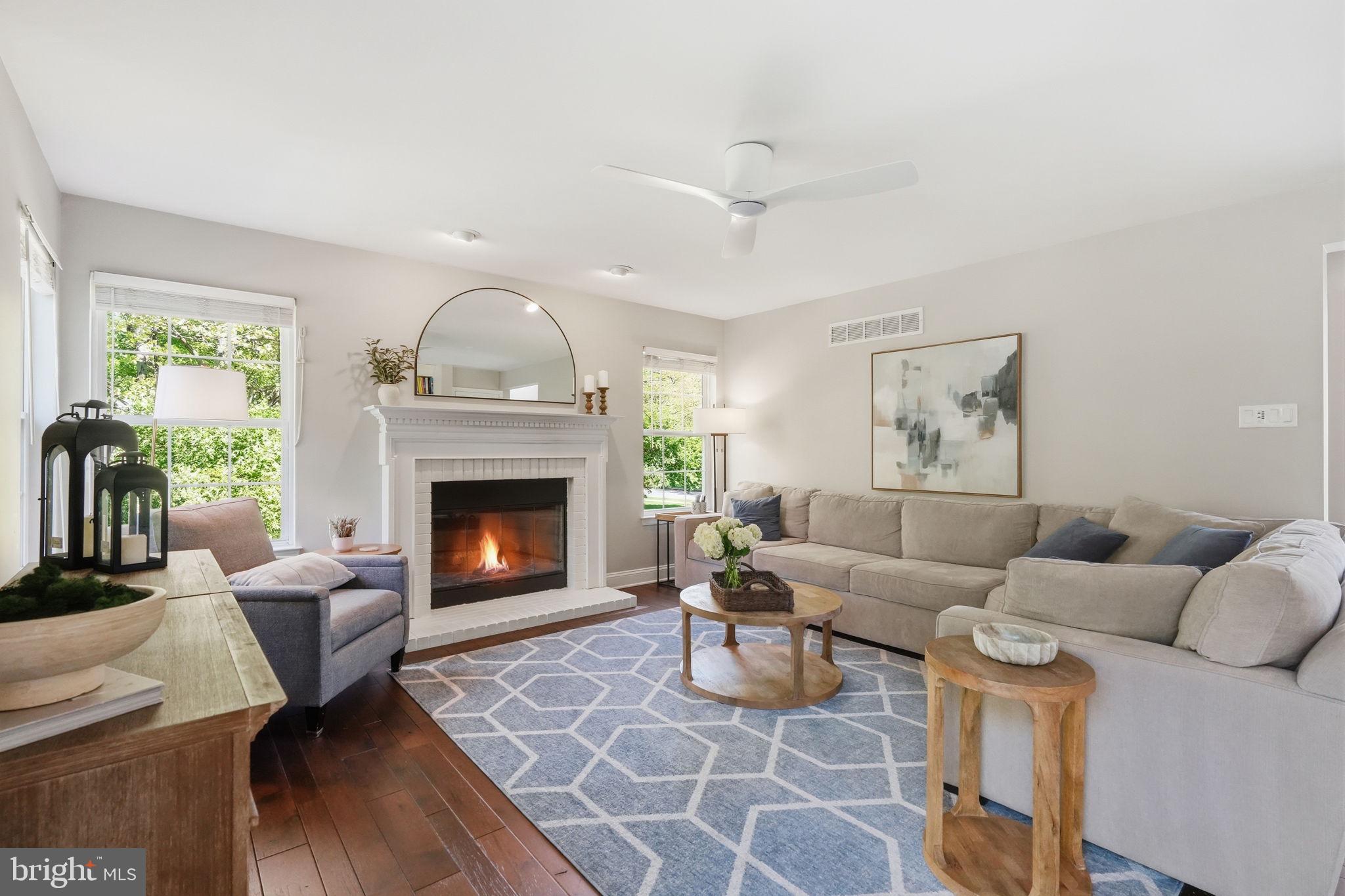 GARNET OAKS - Residential