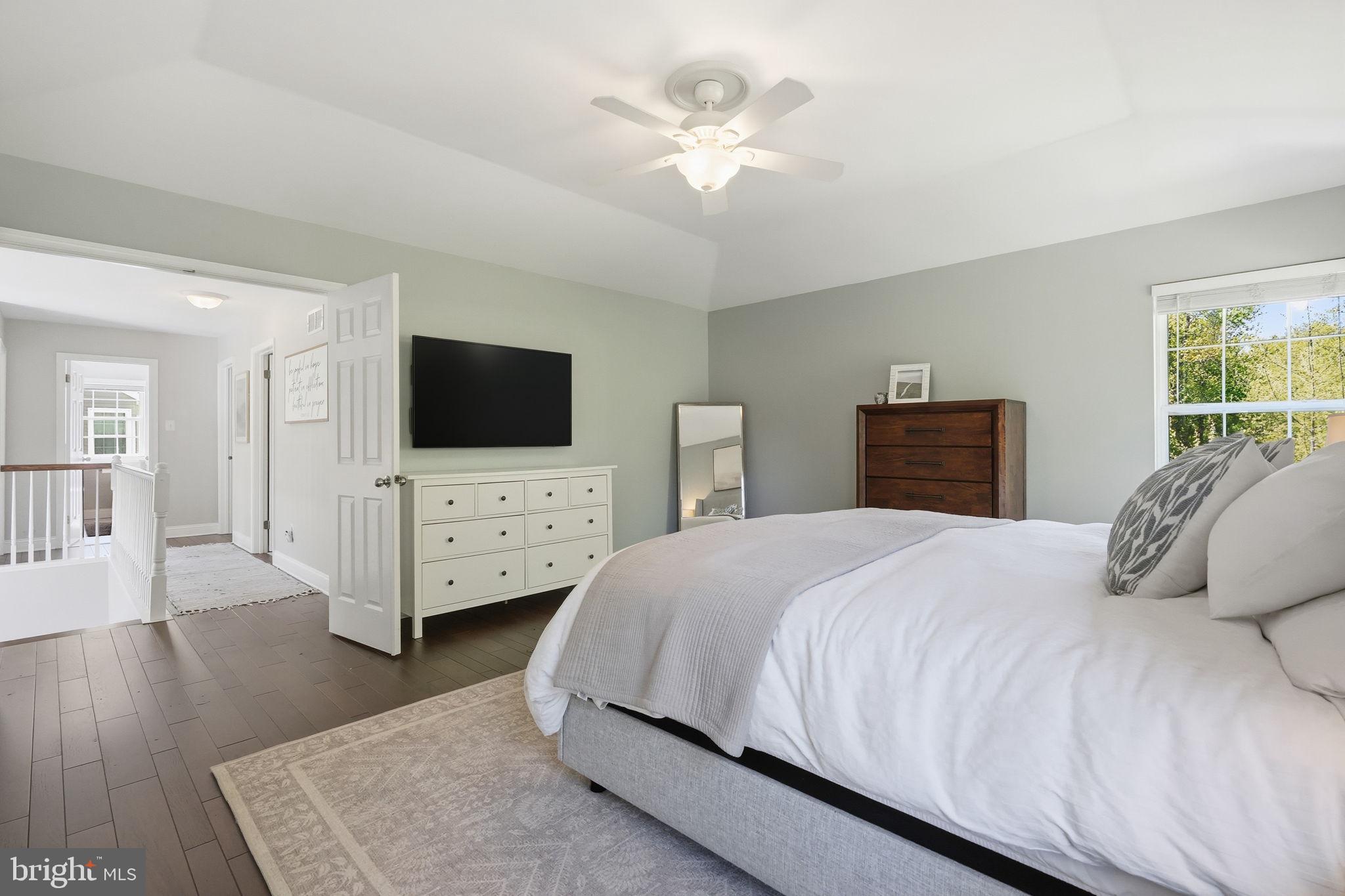 GARNET OAKS - Residential