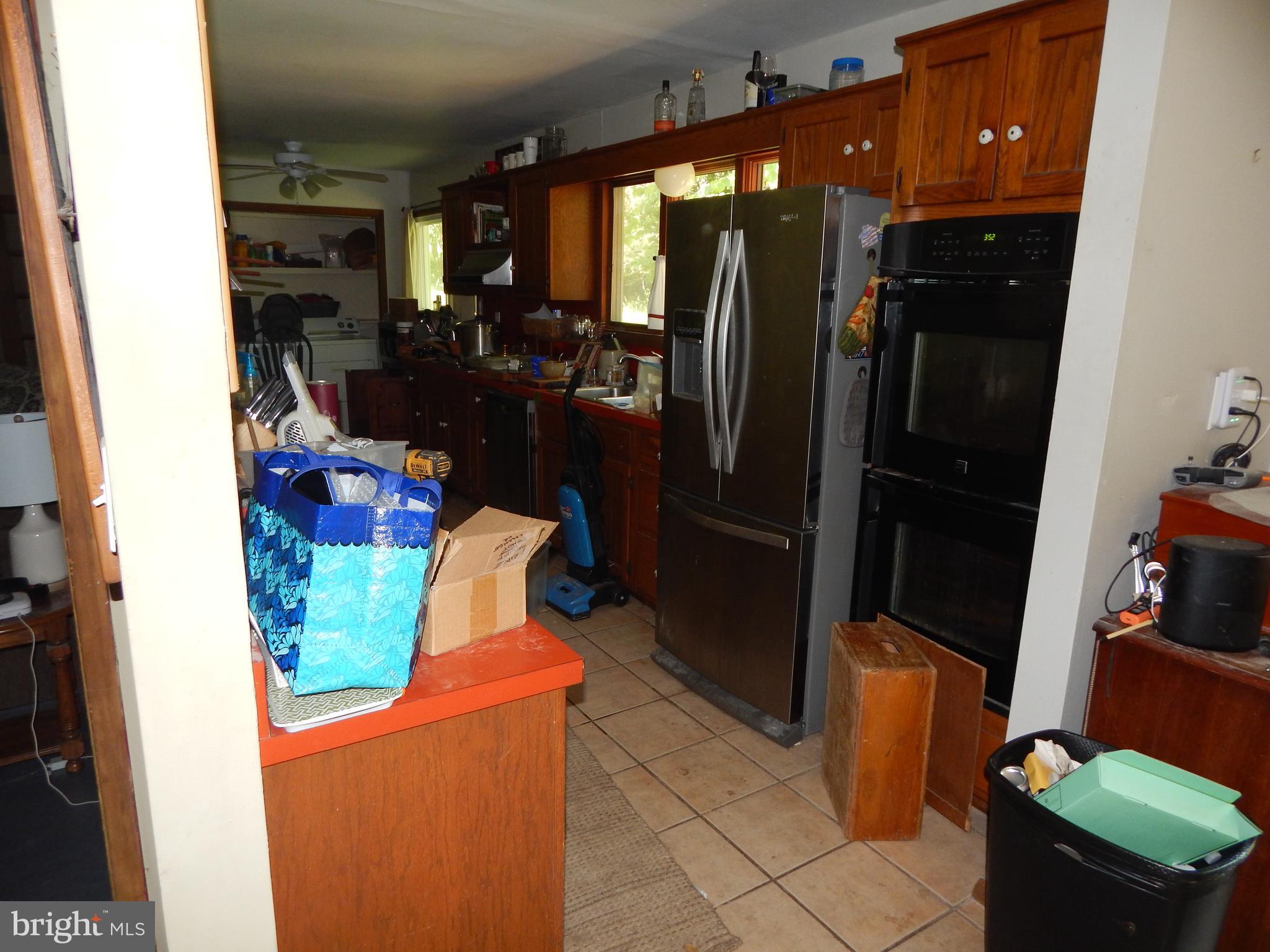 SUNNYBROOK FARMS - Residential