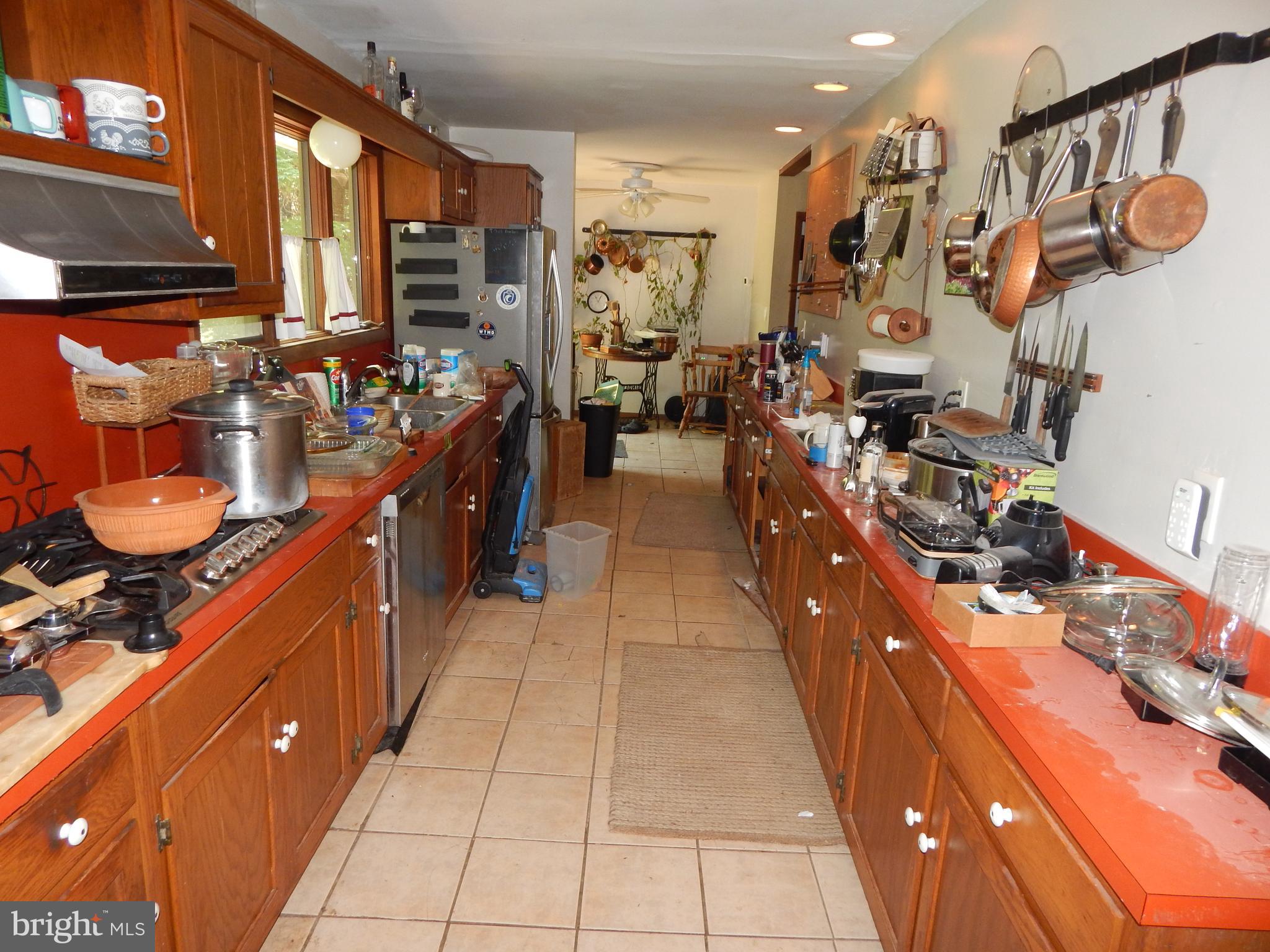 SUNNYBROOK FARMS - Residential