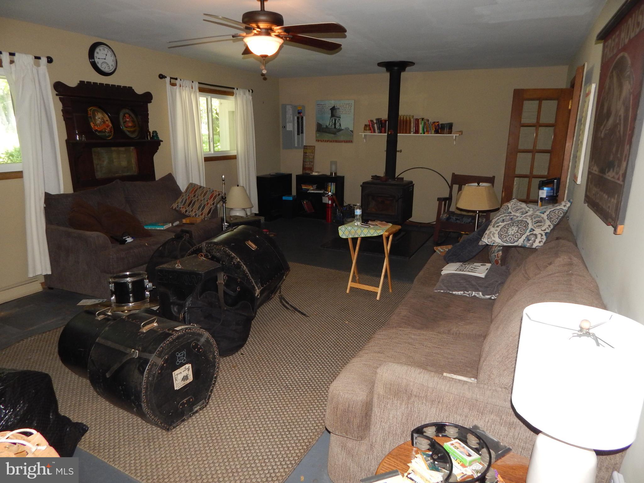 SUNNYBROOK FARMS - Residential