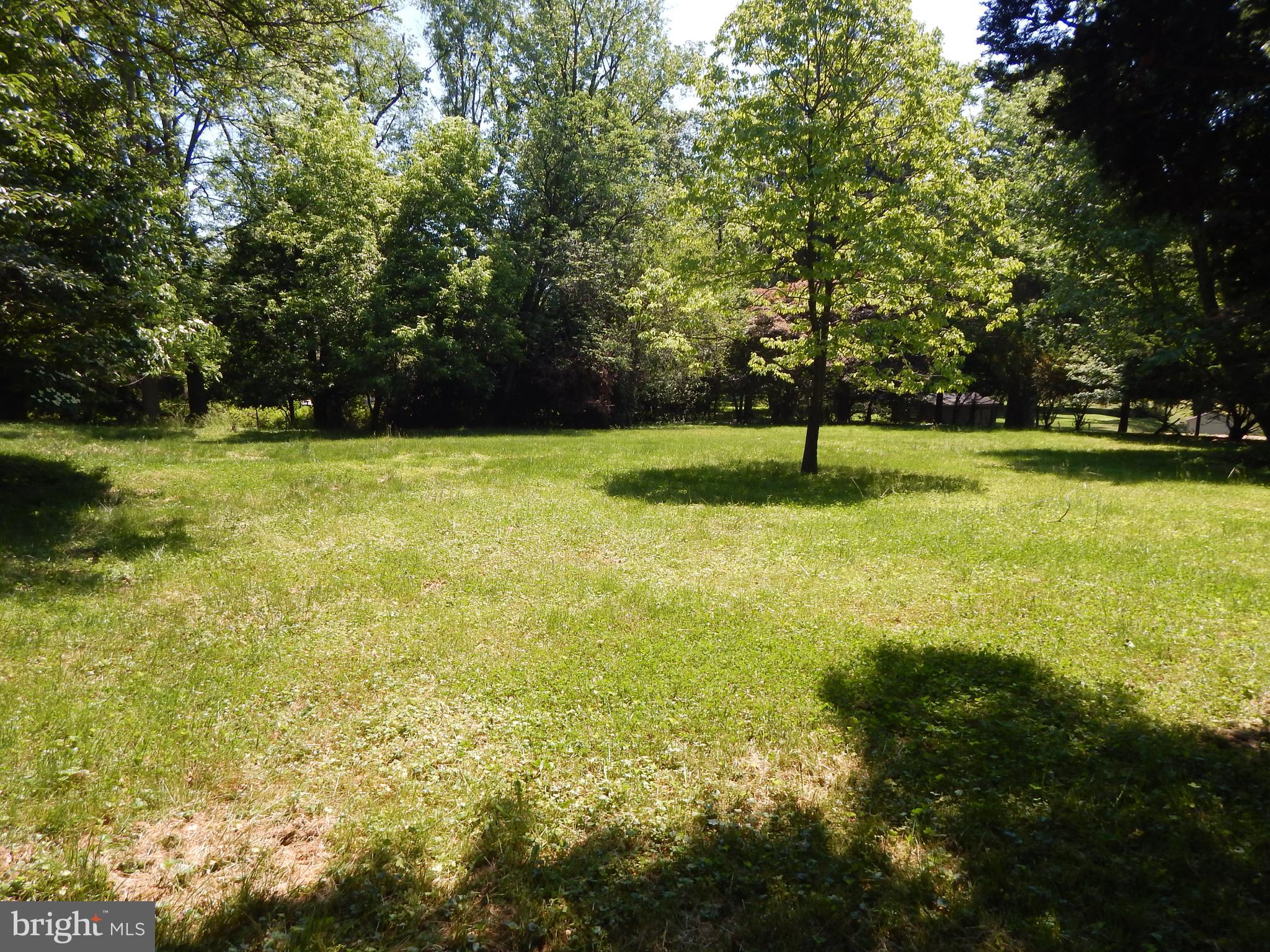 SUNNYBROOK FARMS - Residential
