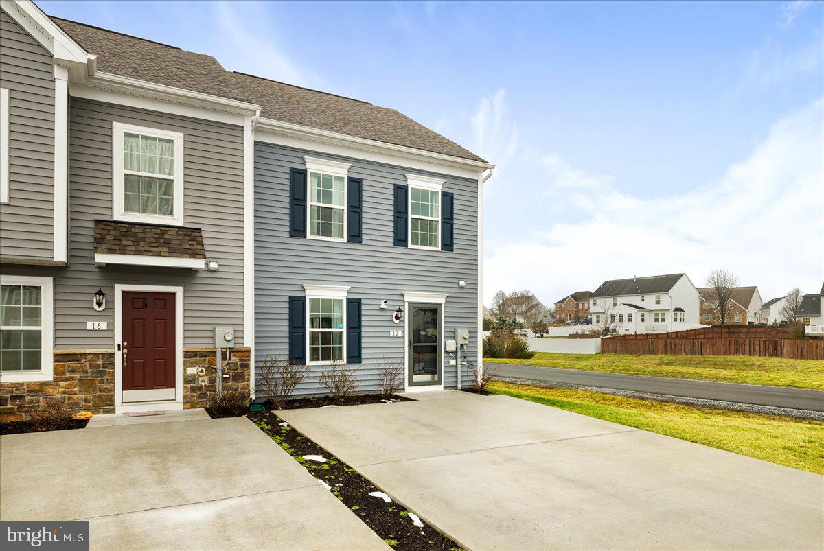 MCCAULEY CROSSING - Residential