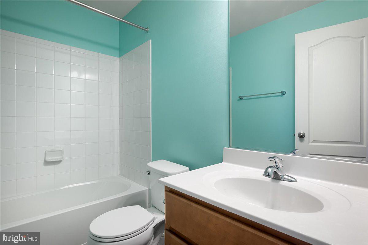 MCCAULEY CROSSING - Residential