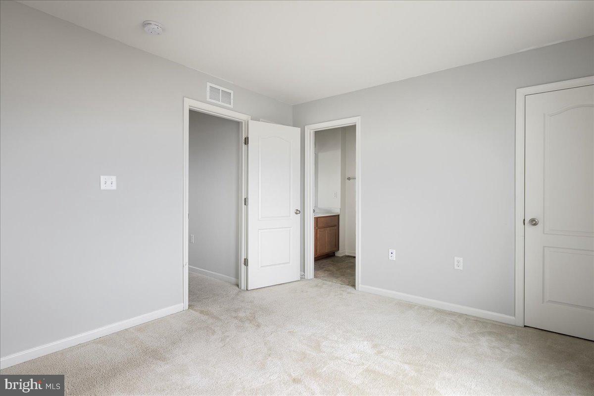 MCCAULEY CROSSING - Residential