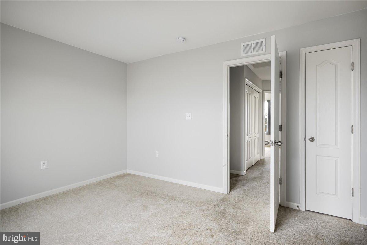 MCCAULEY CROSSING - Residential