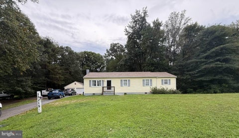 Homes For Sale - 13115 Bradley Lane<br/> KING GEORGE, VA 22485