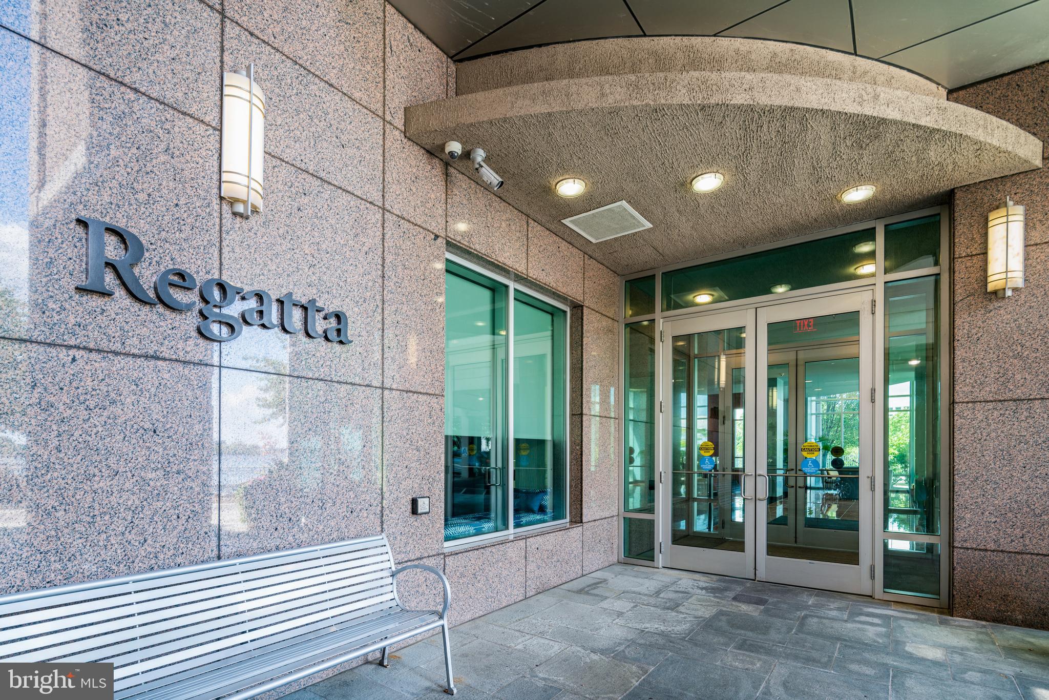 WATERFRONT SQUARE - Residential