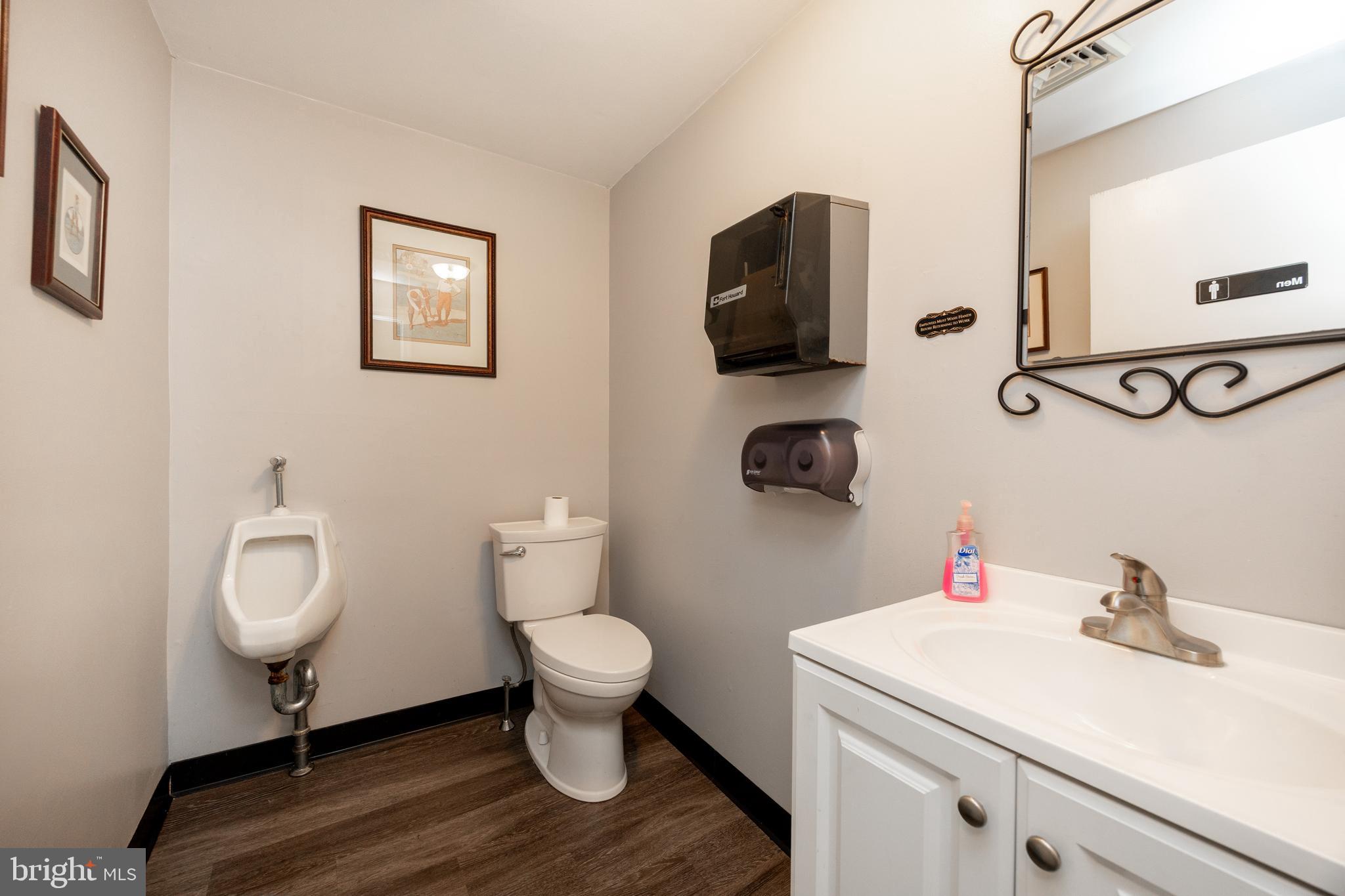 TELFORD - Commercial Sale