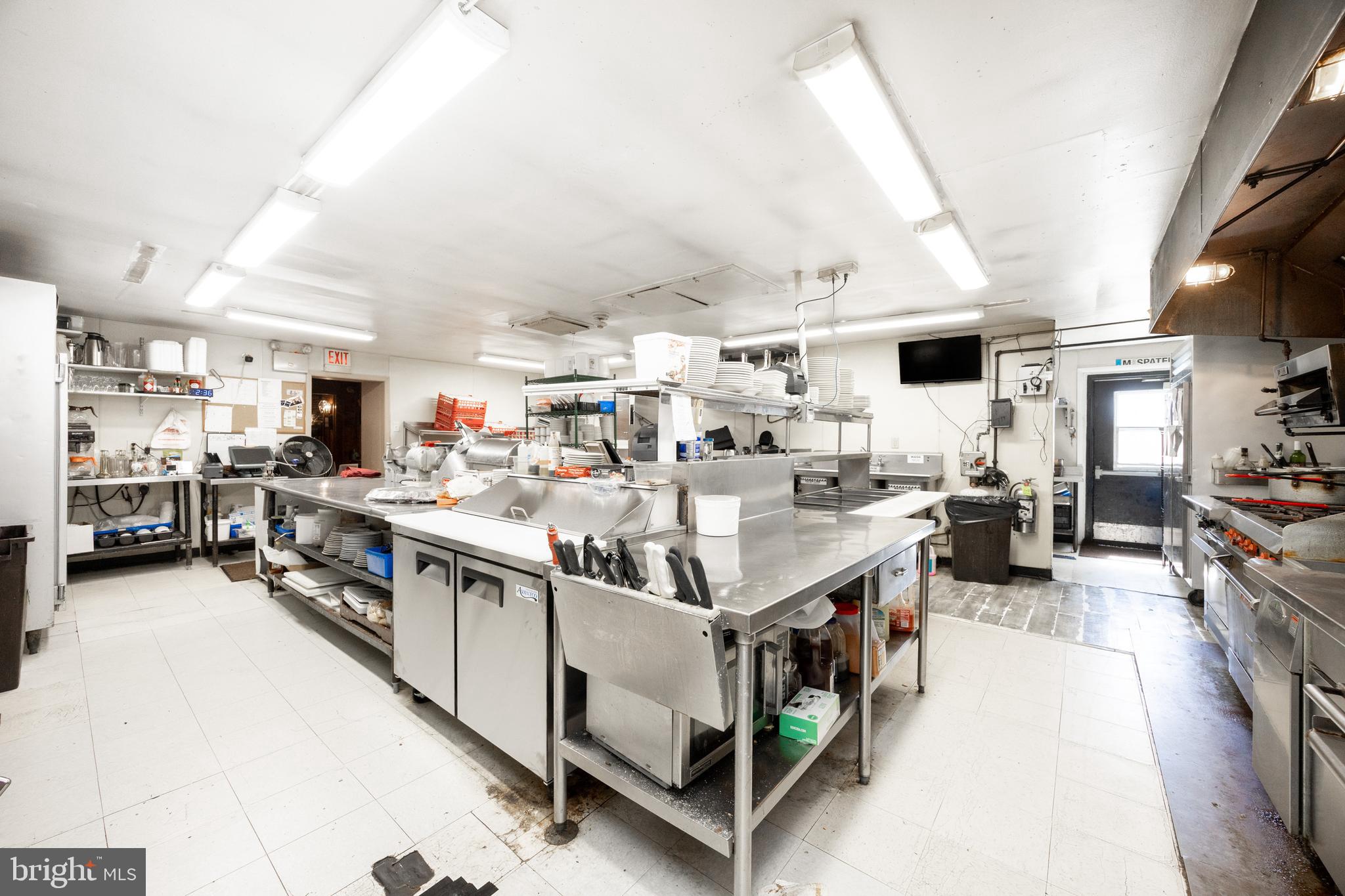 TELFORD - Commercial Sale