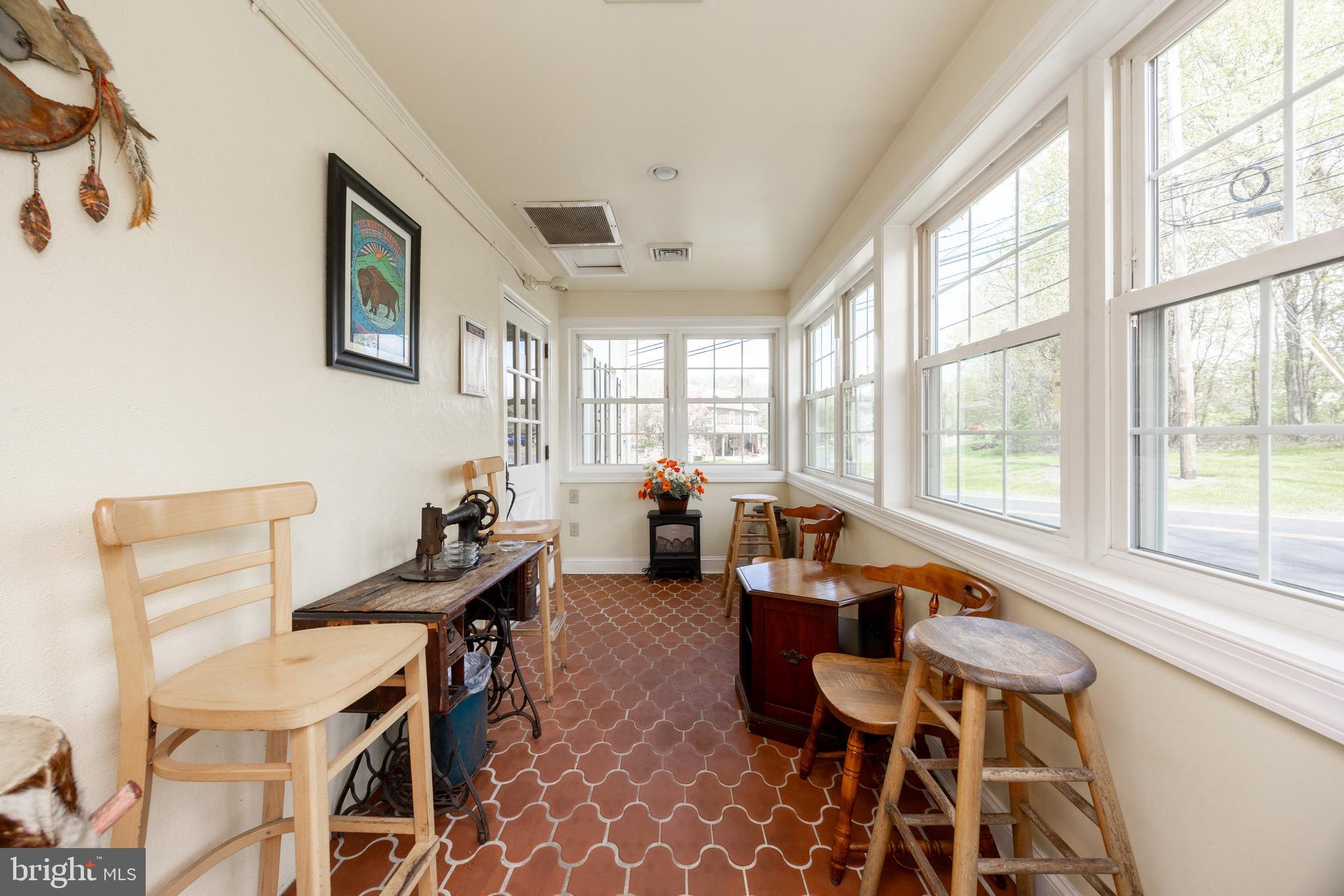 TELFORD - Commercial Sale