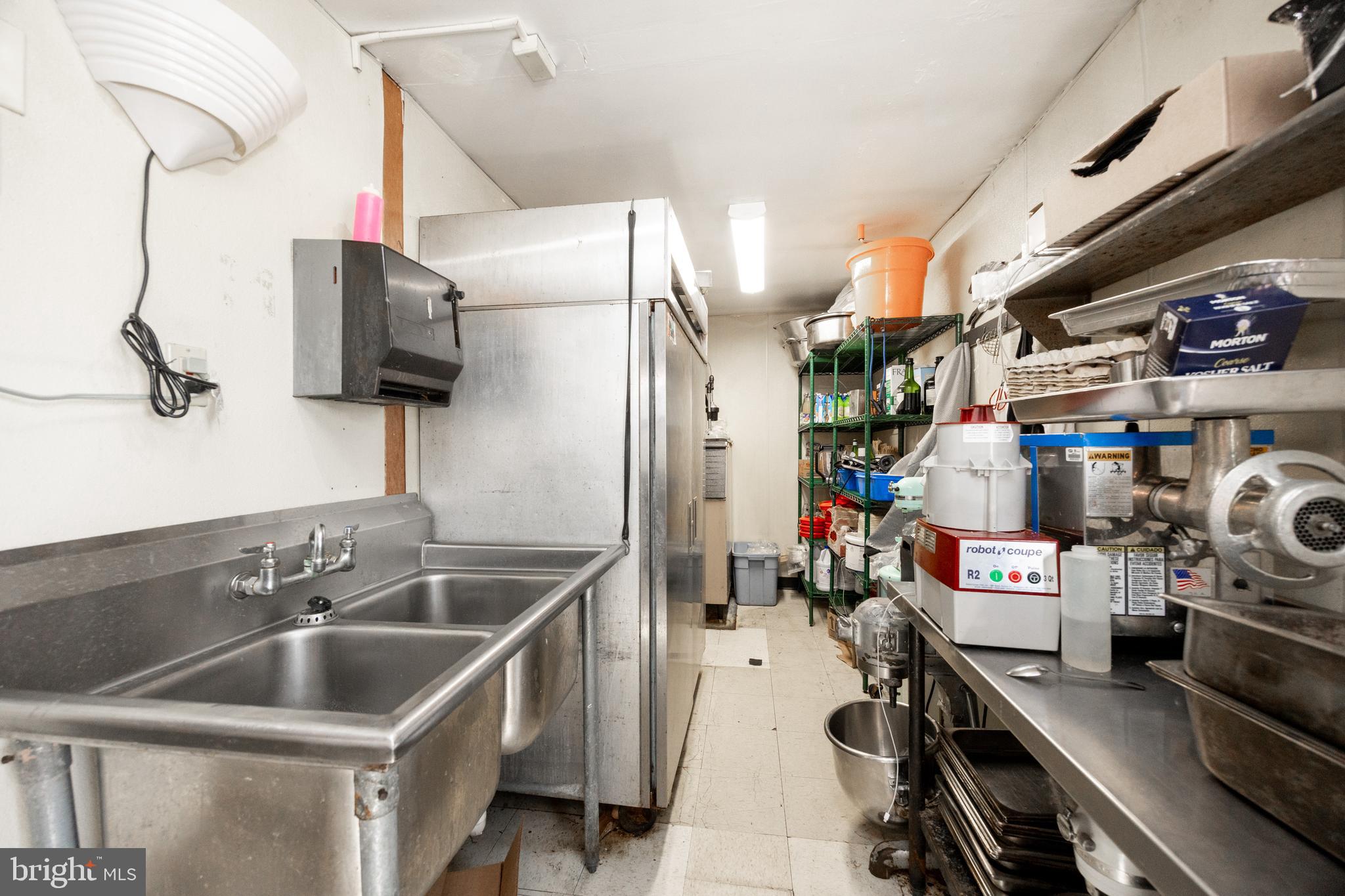 TELFORD - Commercial Sale