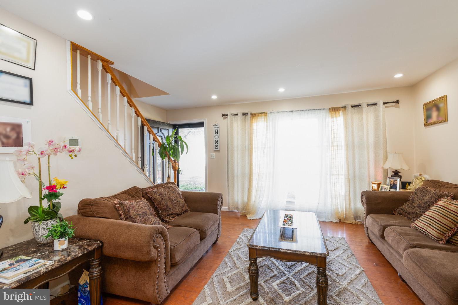 GLEN BURNIE PARK - Residential