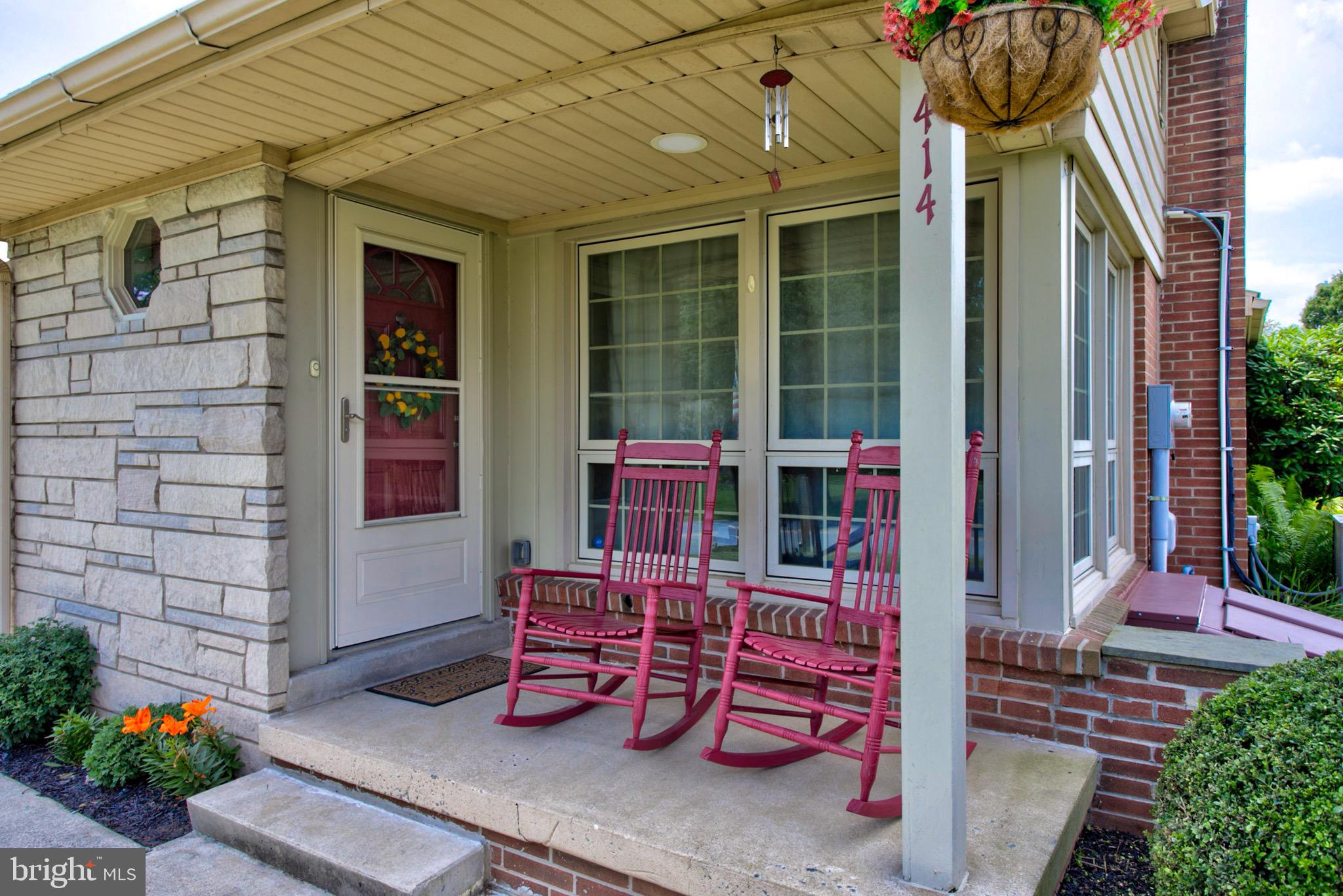414 S 6TH STREET