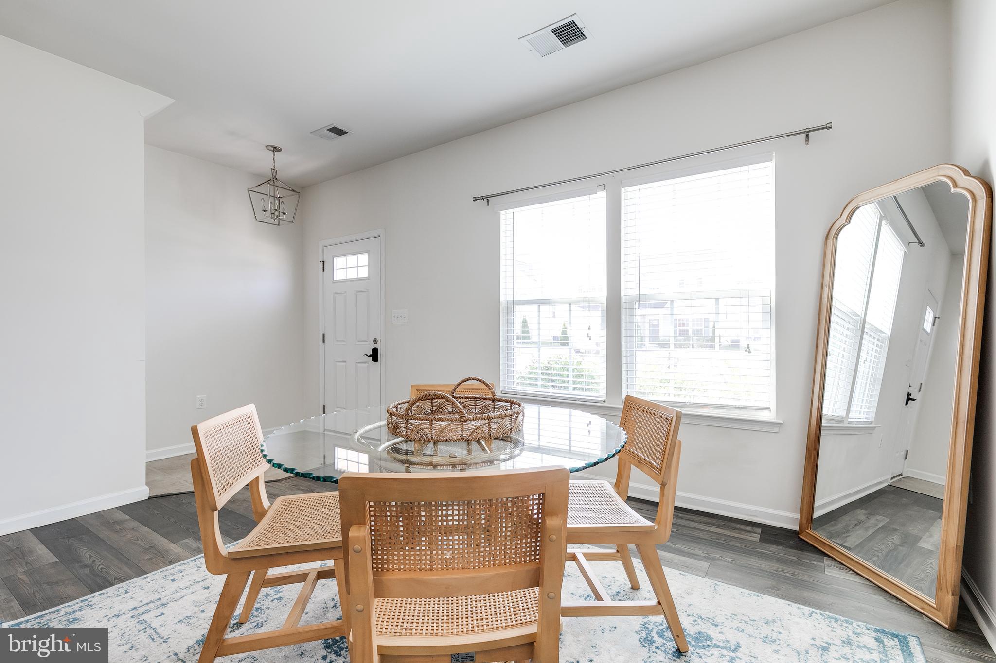 LEES PARKE - Residential