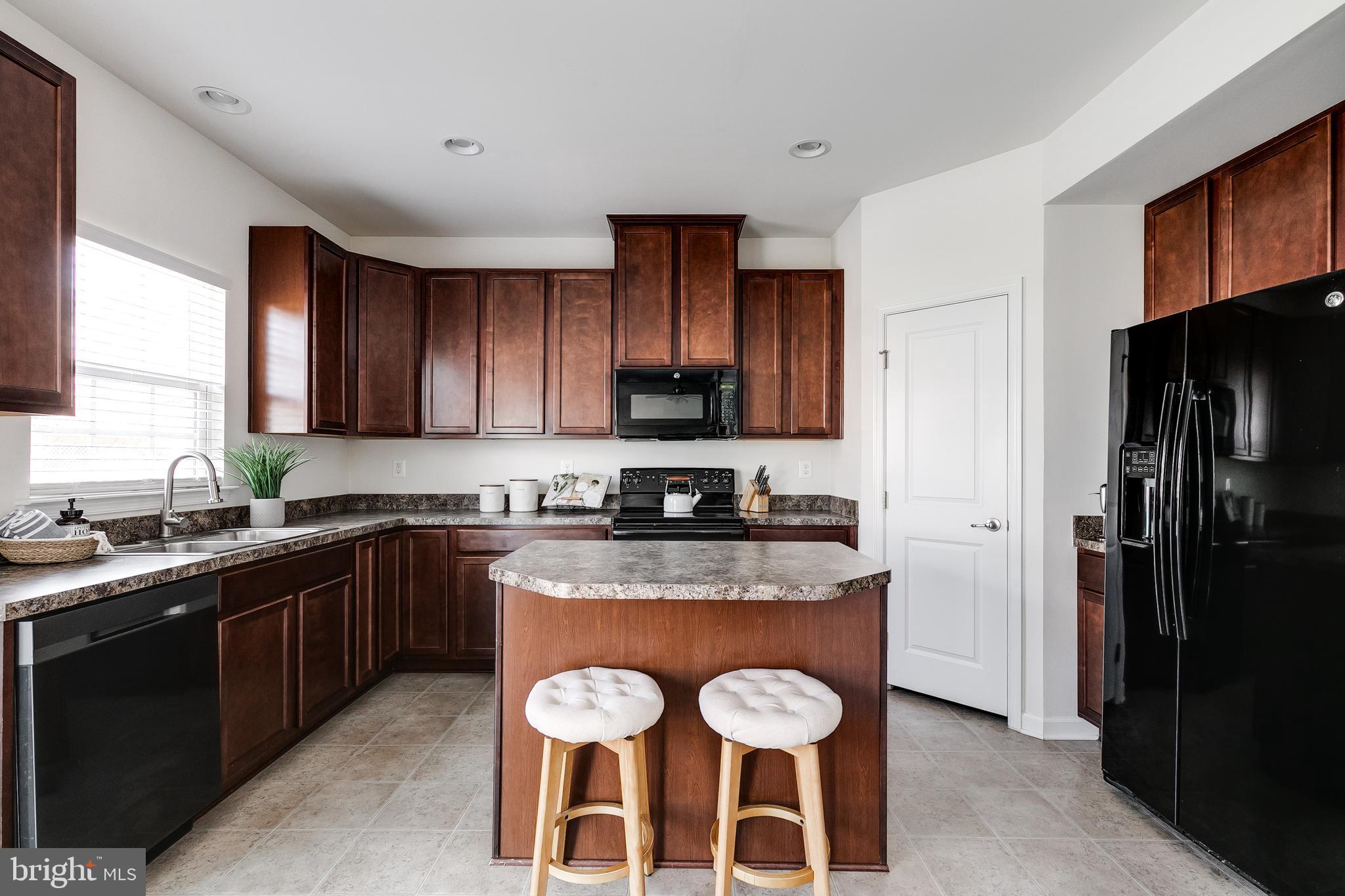 LEES PARKE - Residential